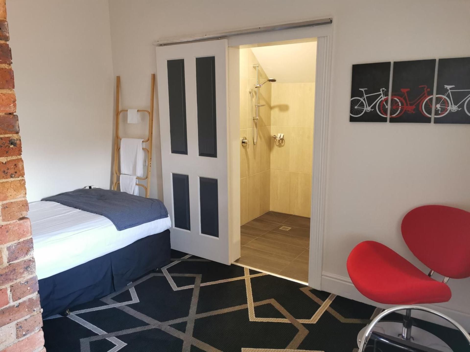Twin Room with enclosed sitting area