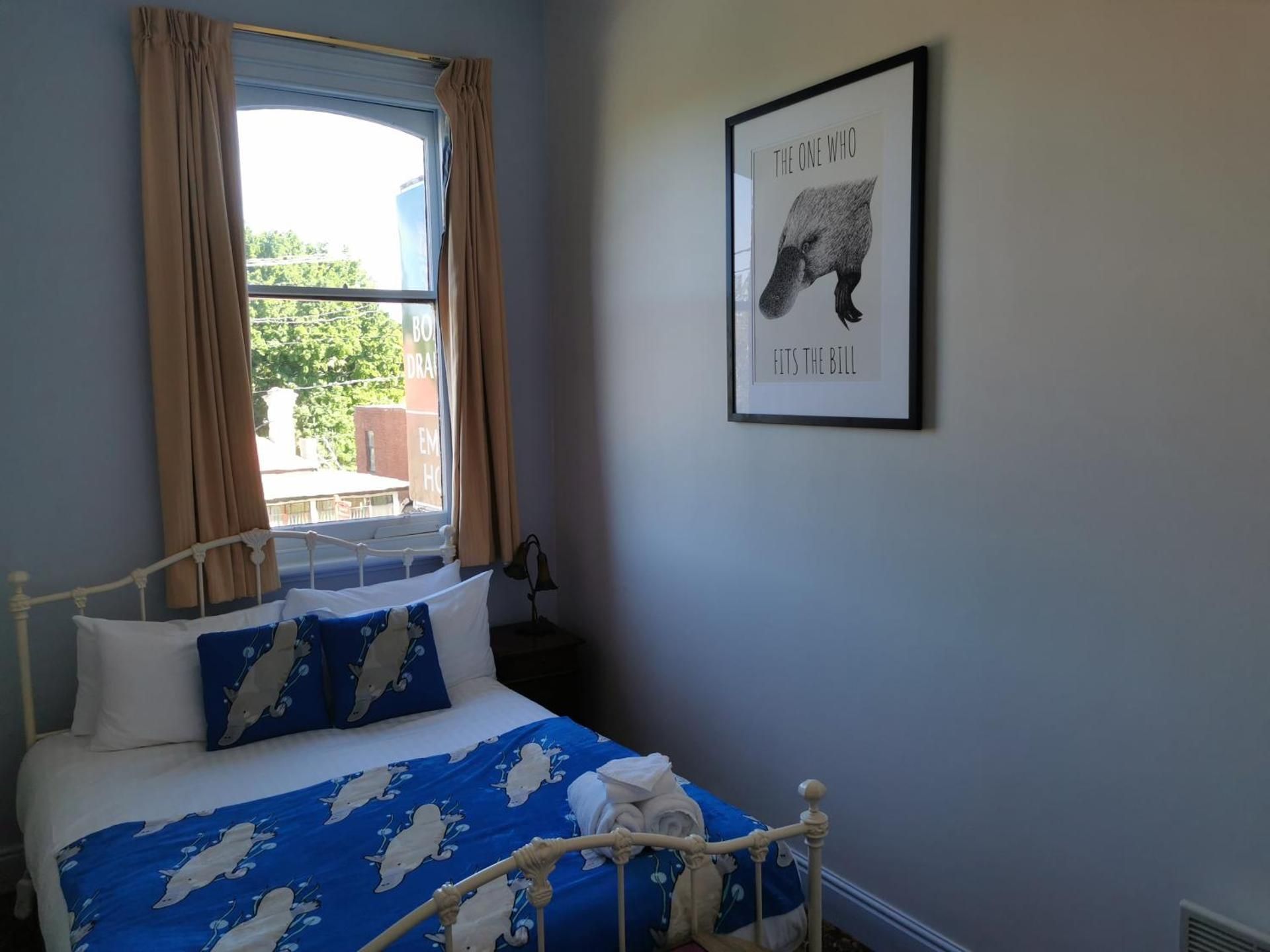 Queen Room