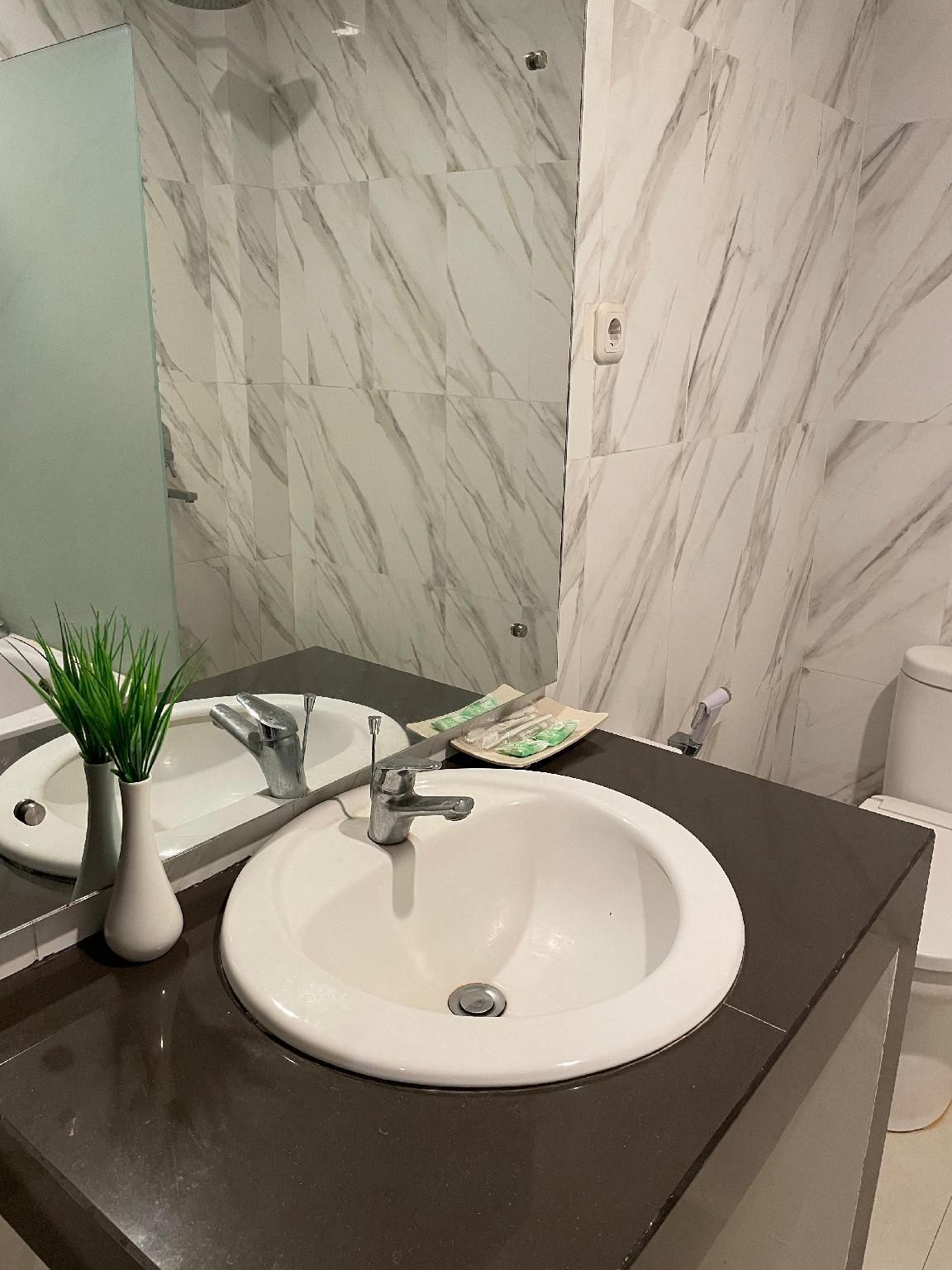 Hotel Cendana Palu Single Deluxe 2