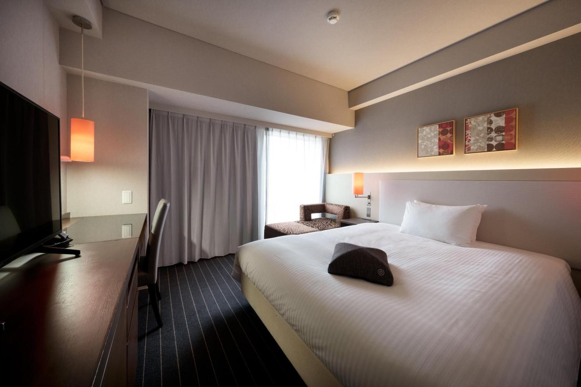 Queen Room (1 Adult) - Non-Smoking
