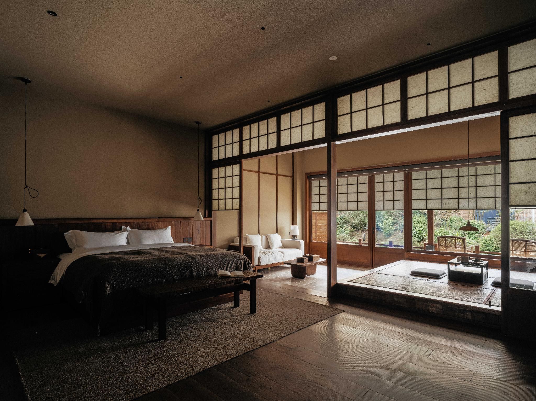 GTR - Guest Room with One 1.8M Bed
