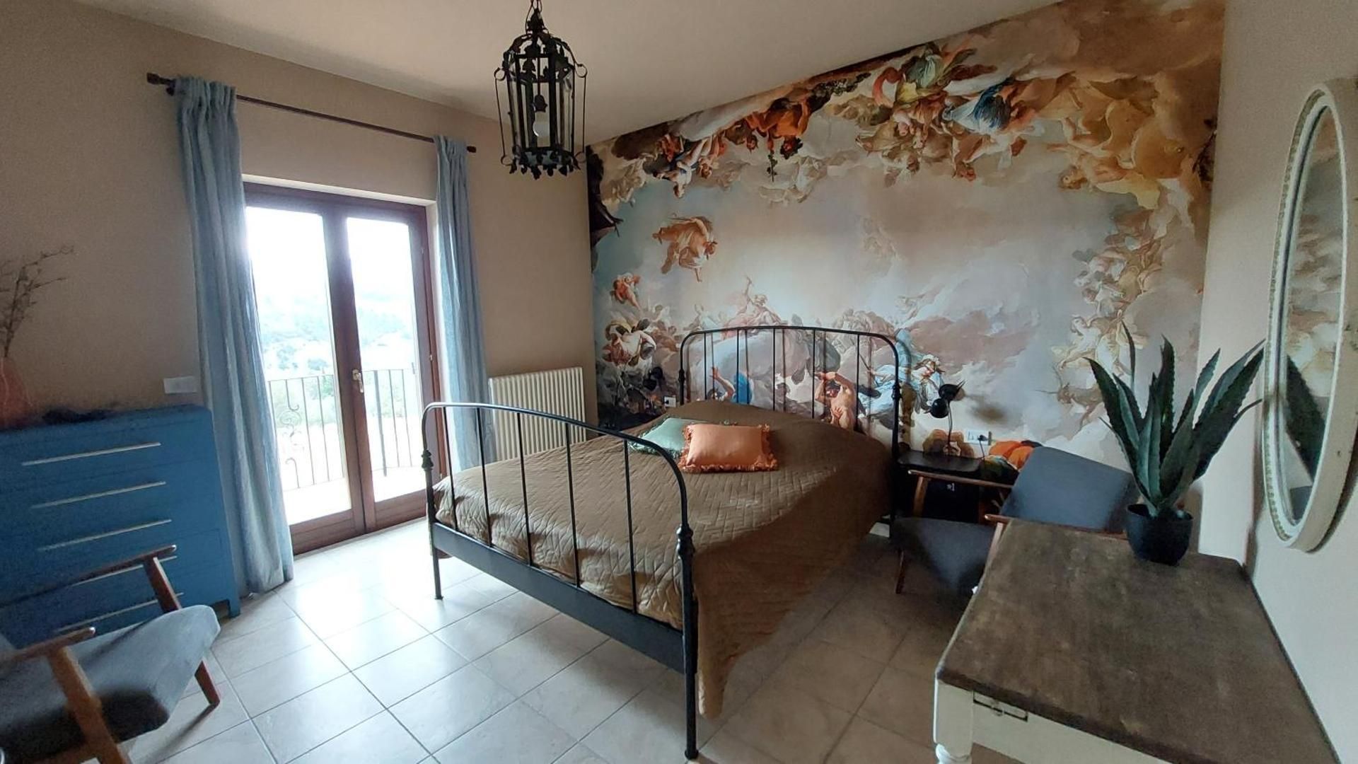 King Room with Mountain View