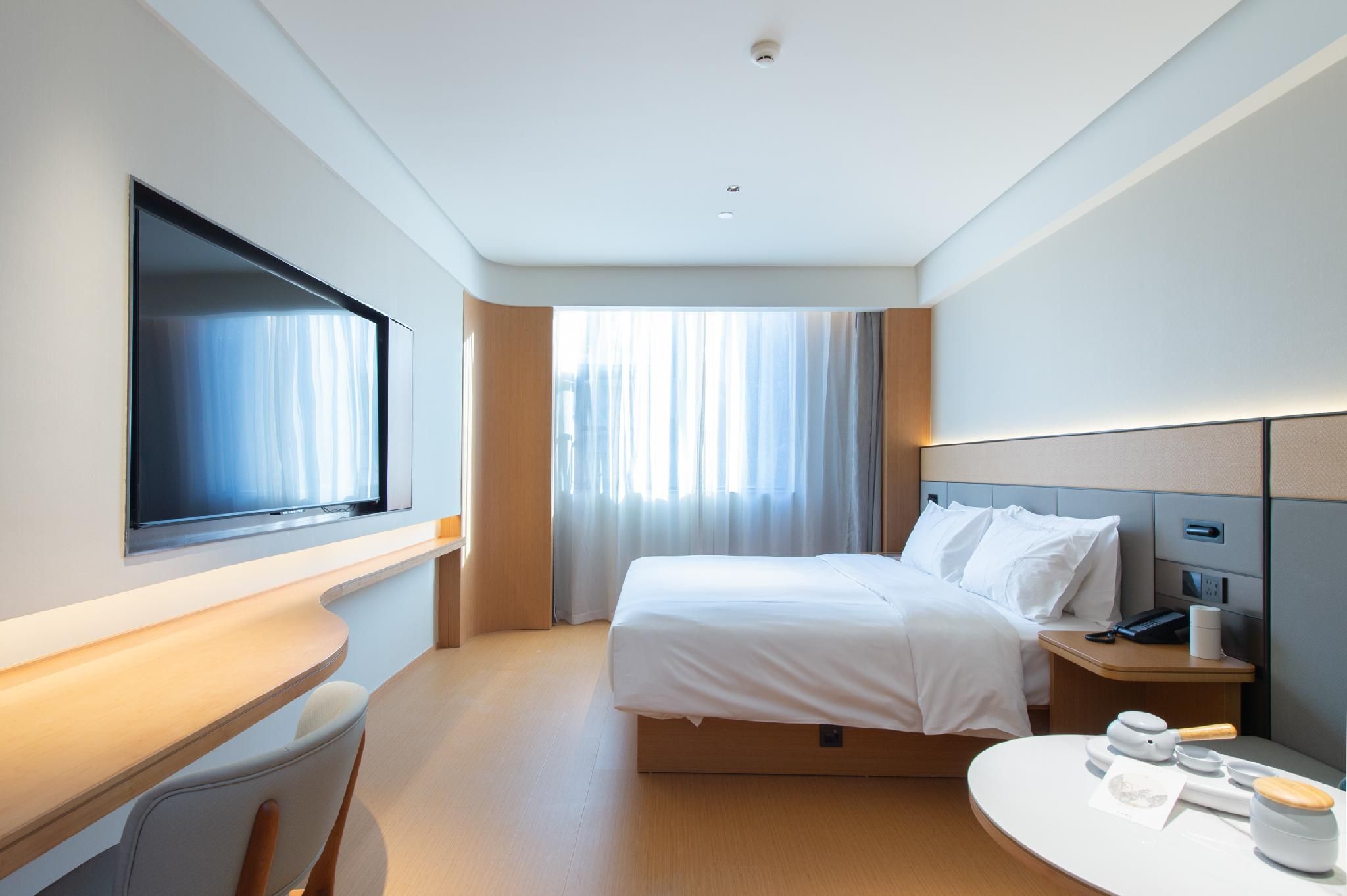 Huazhu - Business Bed Room