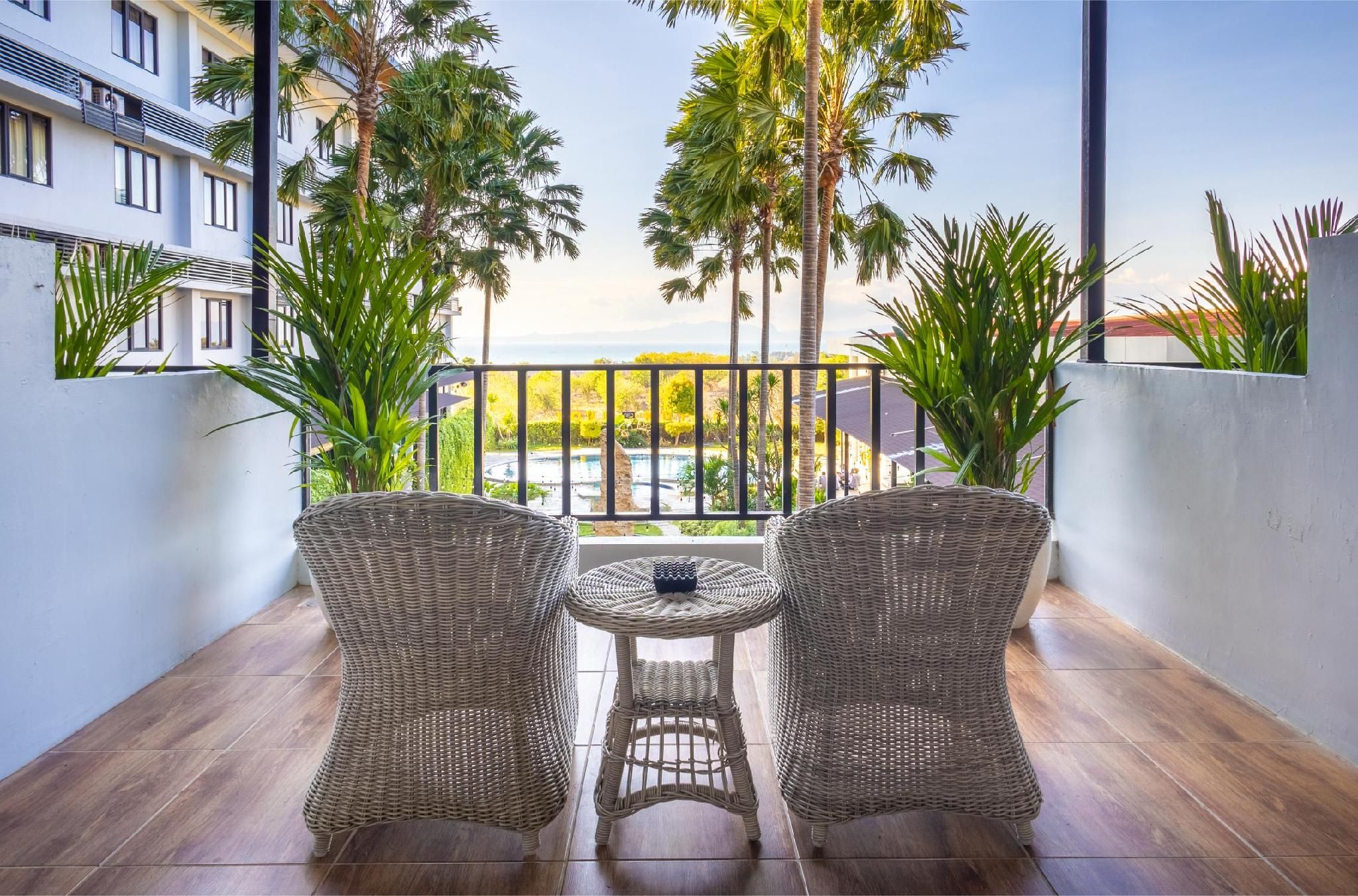 Deluxe Balcony