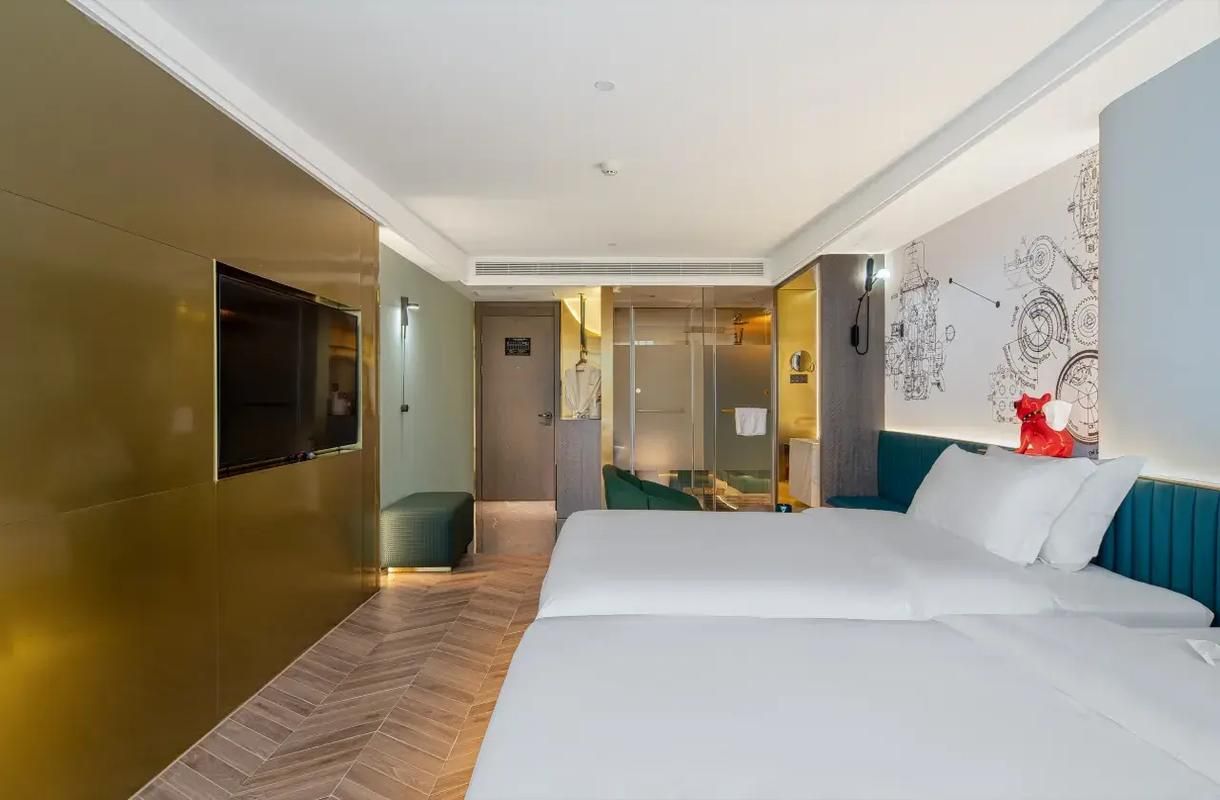 2 Bed Twin Superior Room