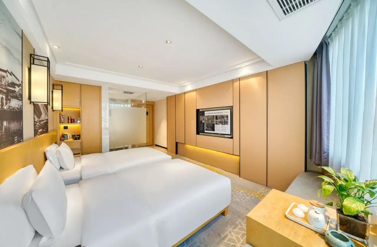 Landscape Twin Room