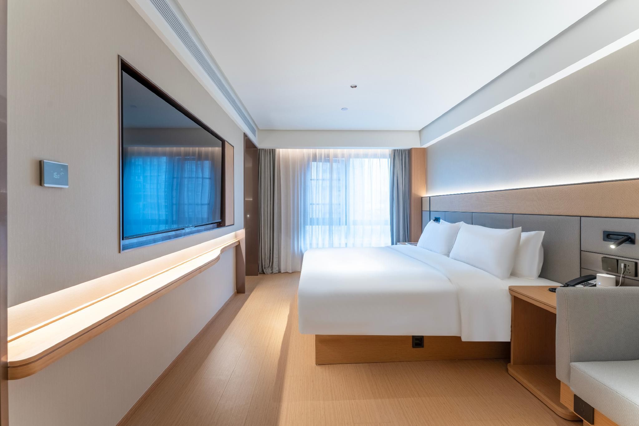 Huazhu - Deluxe Twin Room