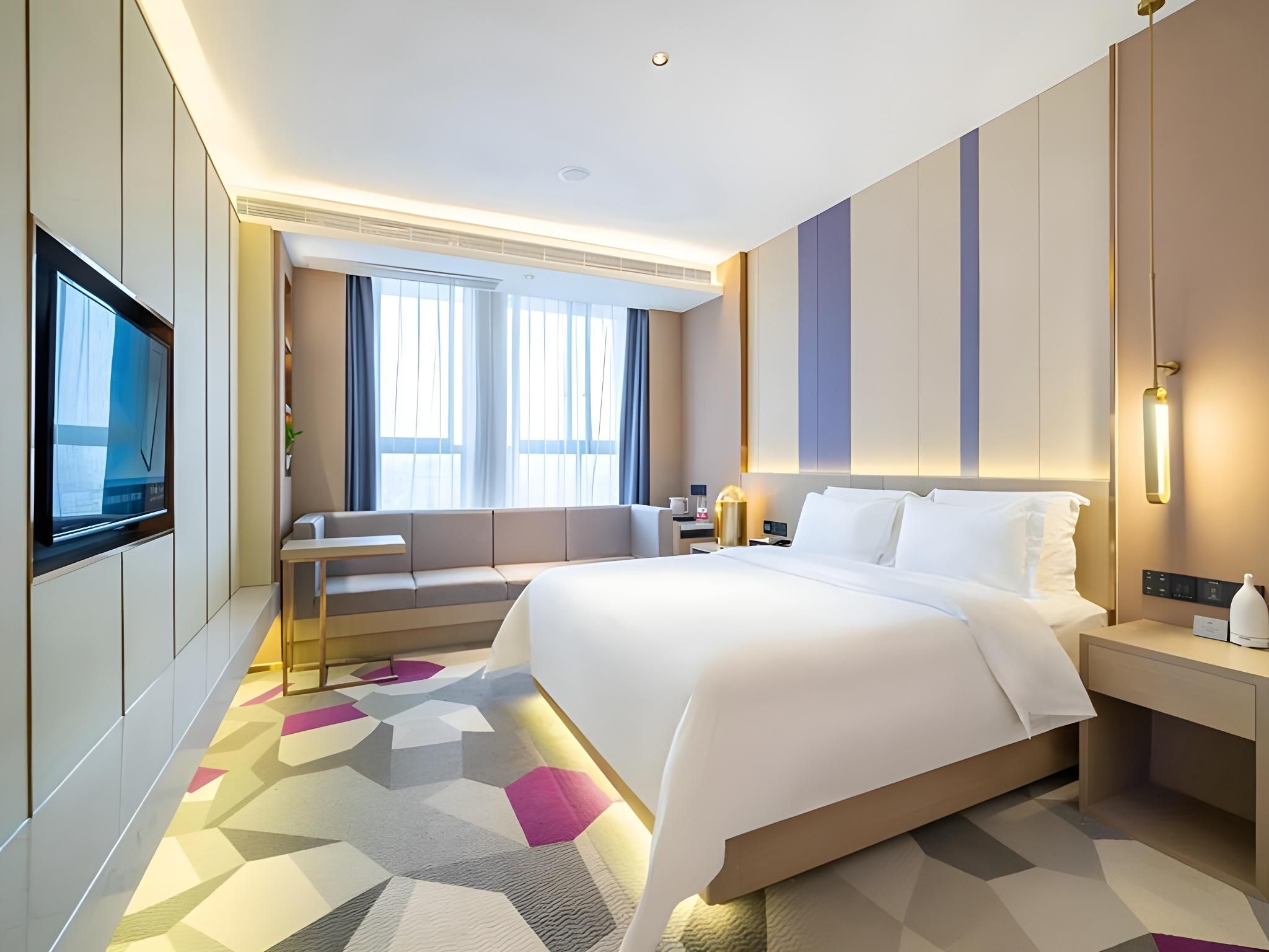 WH - 1 Bed Room with View