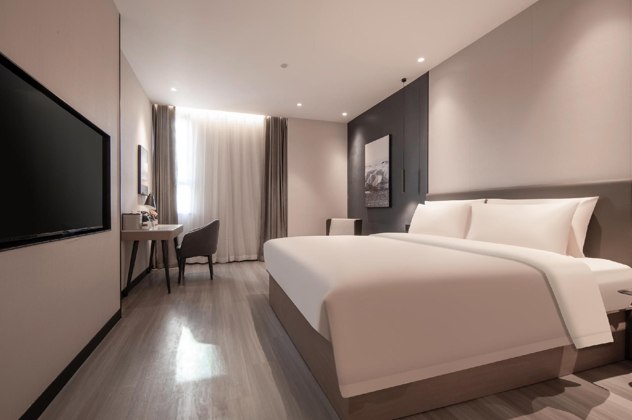 Atour - Elegant Room