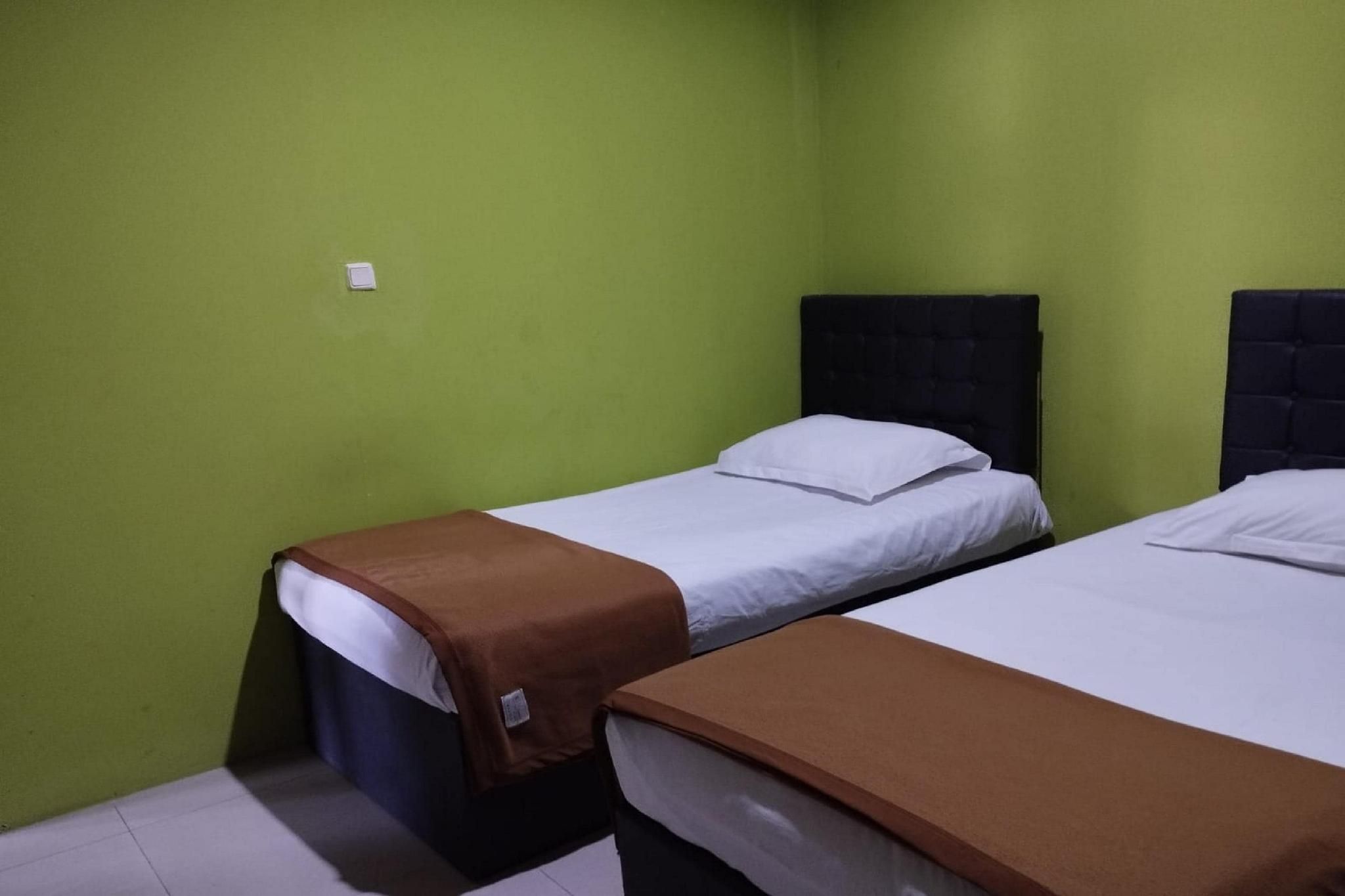 Hotel O Homestay Citra Standard Twin Room