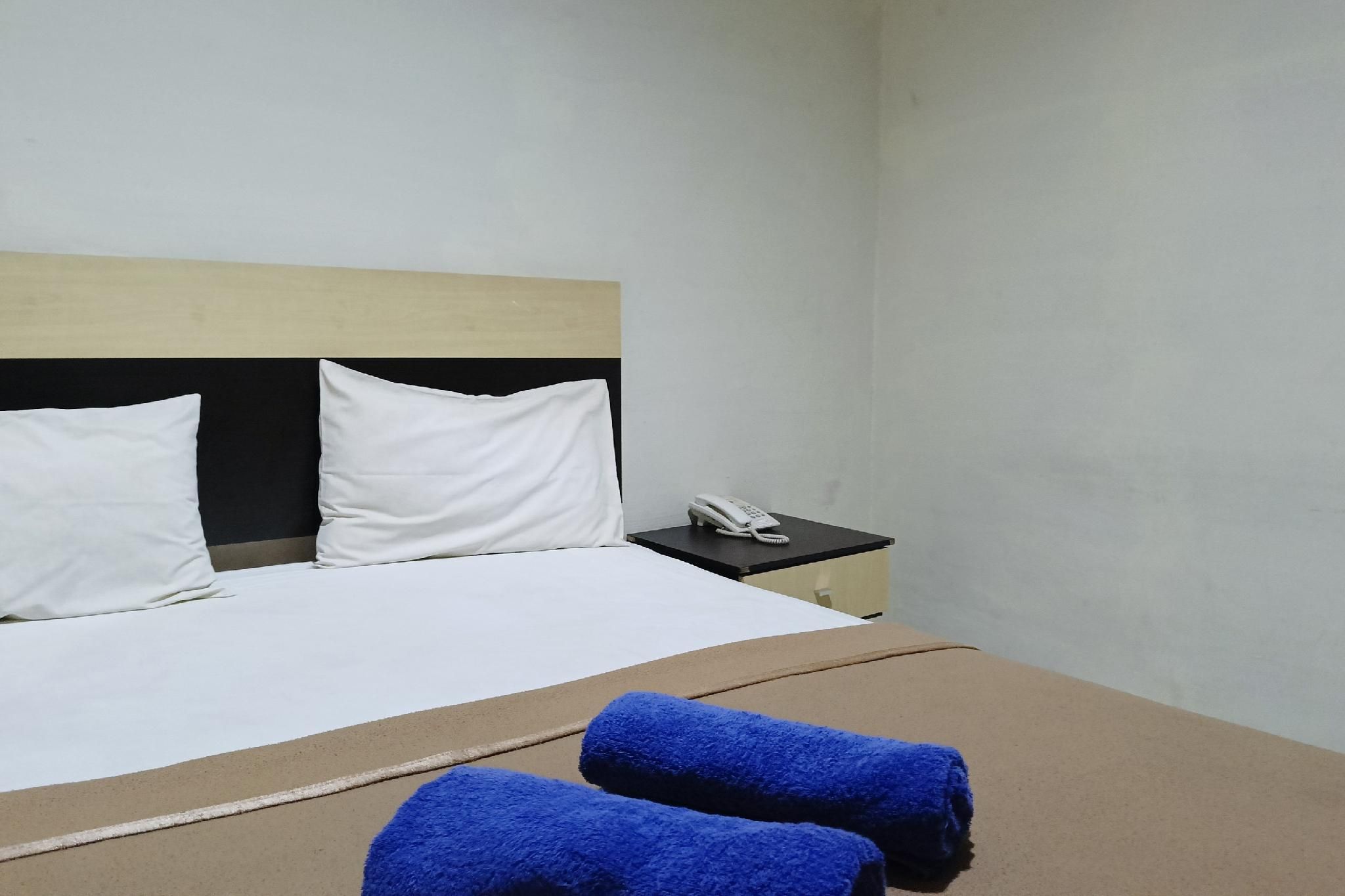 Hotel O Puri Homestay Standard Double
