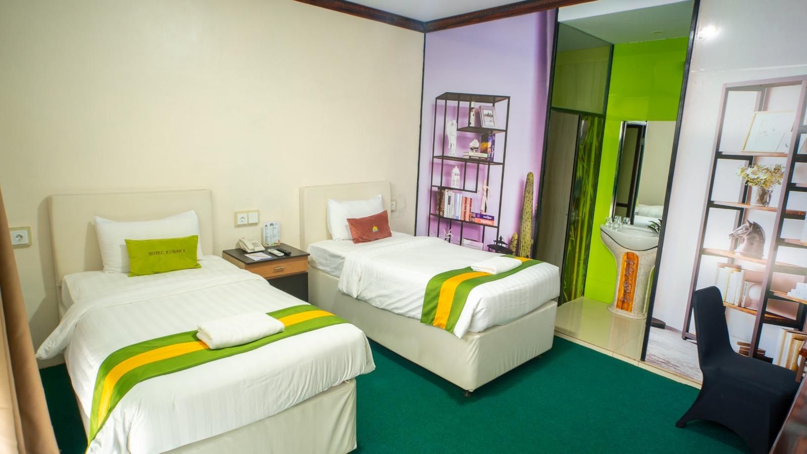 Hotel Qubah 9 Kendari Superior Twin