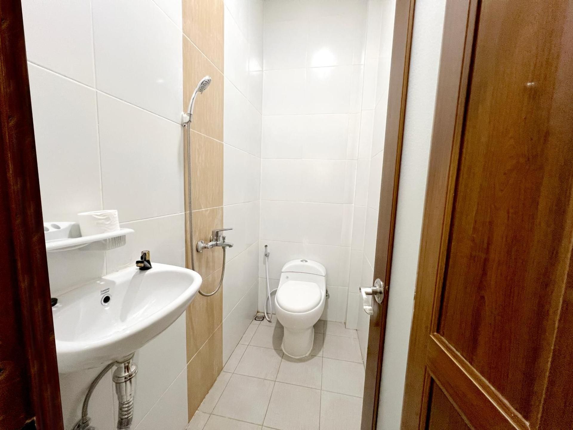 Saranani Guesthouse Deluxe Single Room