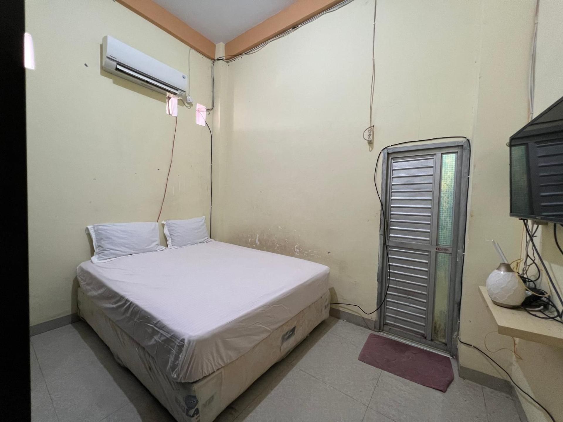 Hotel O Mely Homestay Standard Double Room 3