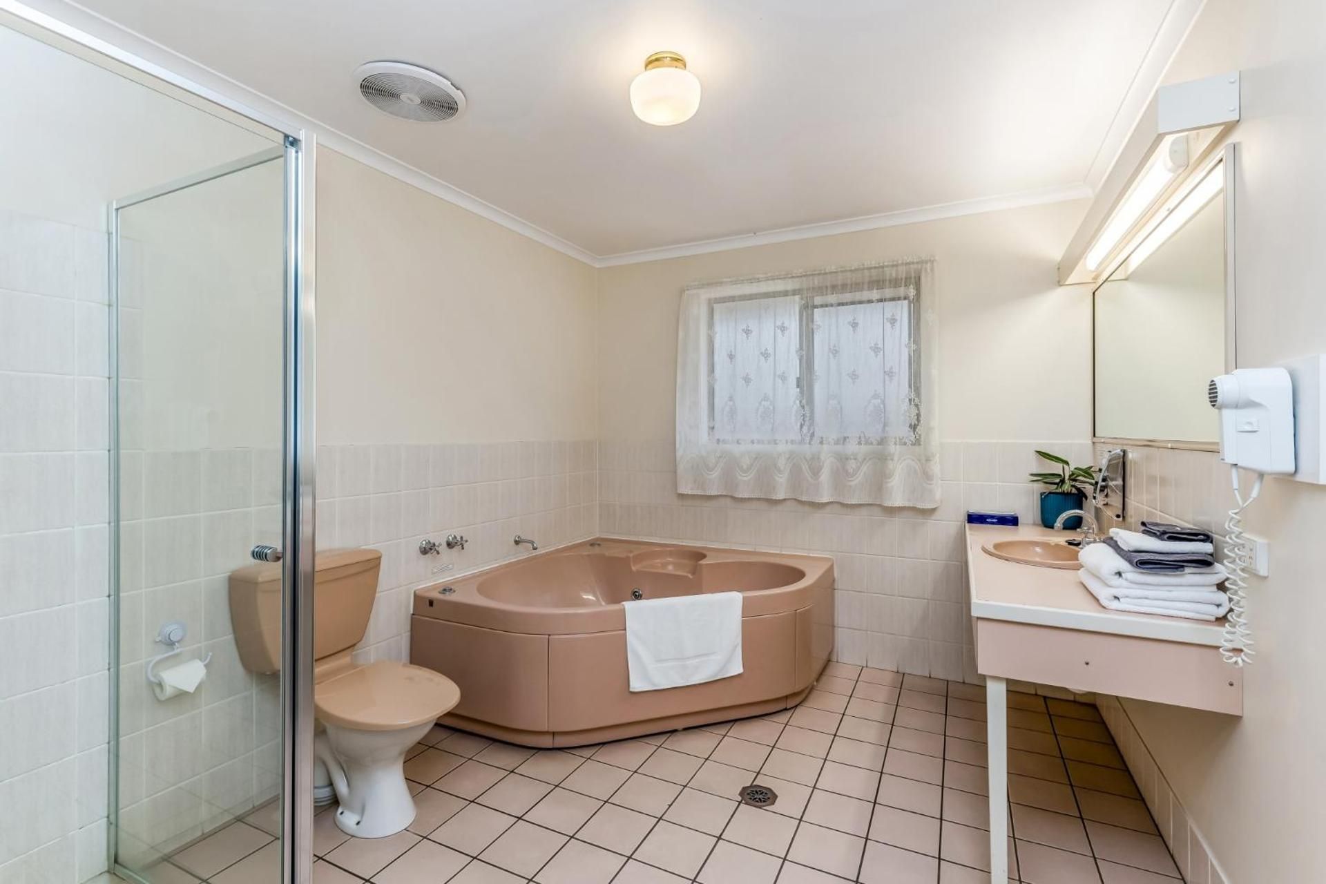 Bendigo Golden Square Motor Inn Standard Twin Share 2