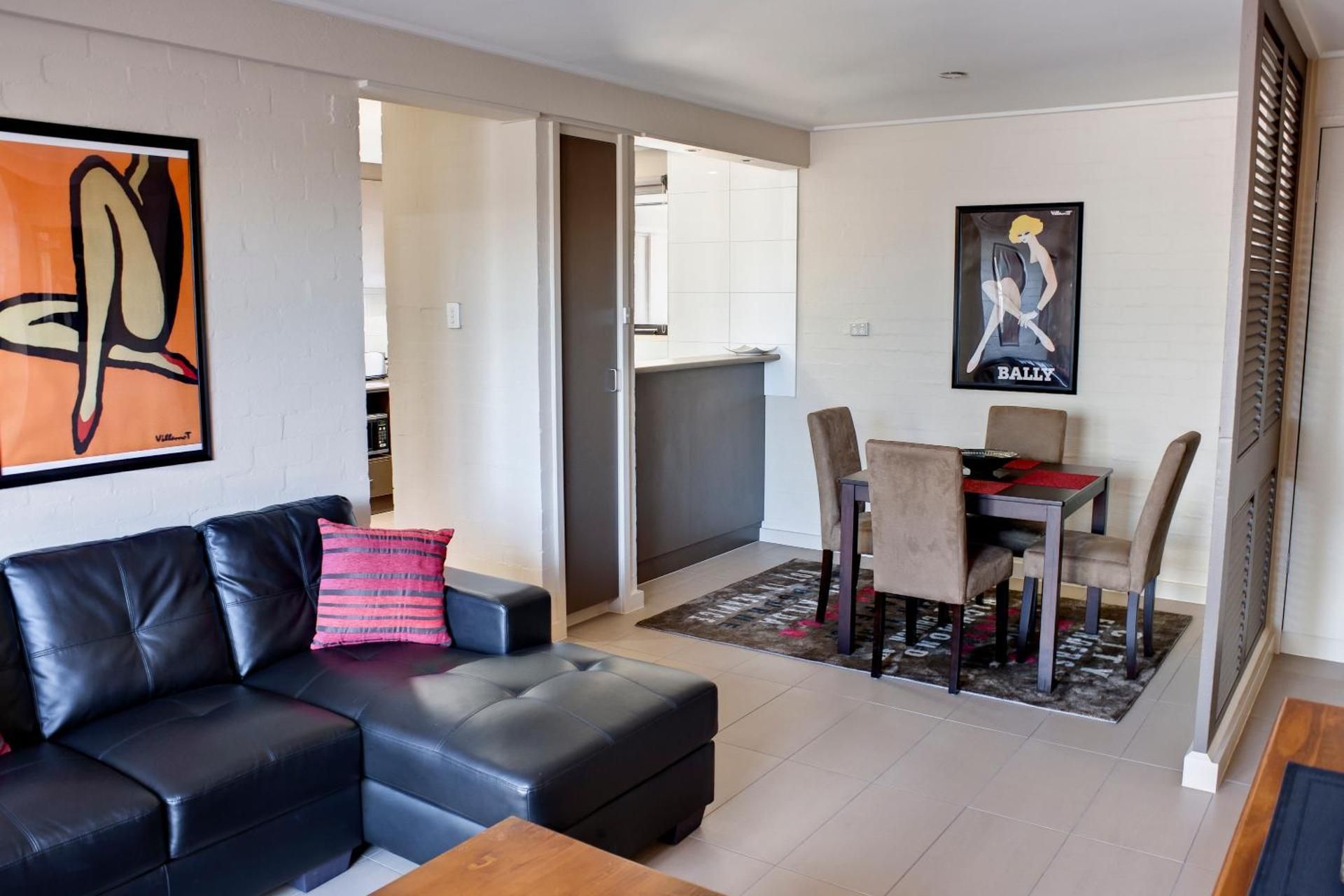 Brougham Arms Hotel Two-Bedroom Apartment 2