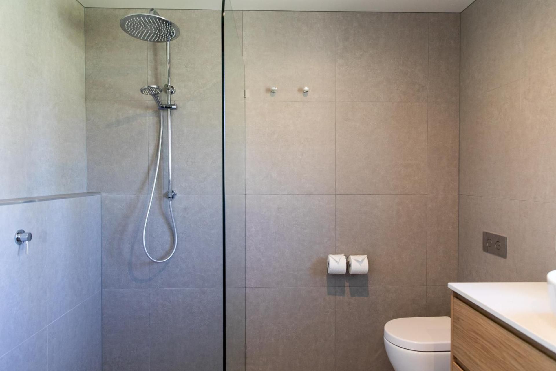 Tea House Motor Inn Apartment