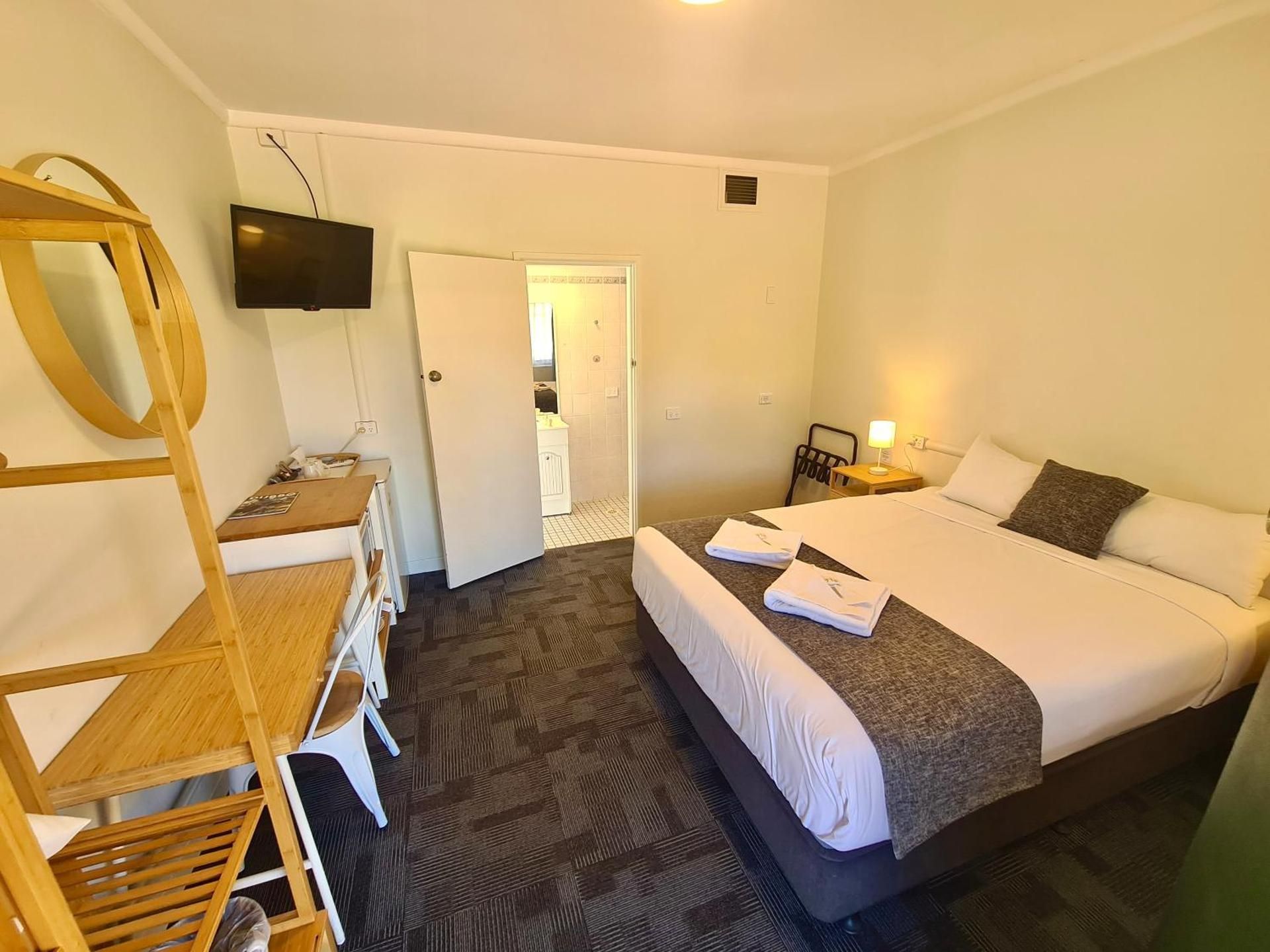 Queen Room