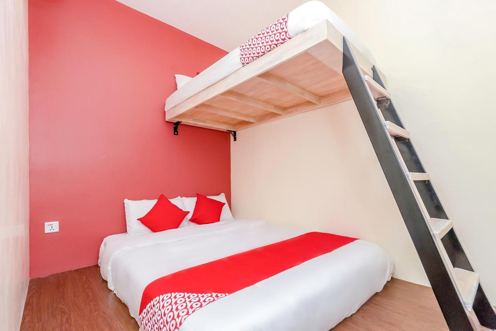 OYO 778 Bmw 2 Hotel Superior Suite 2