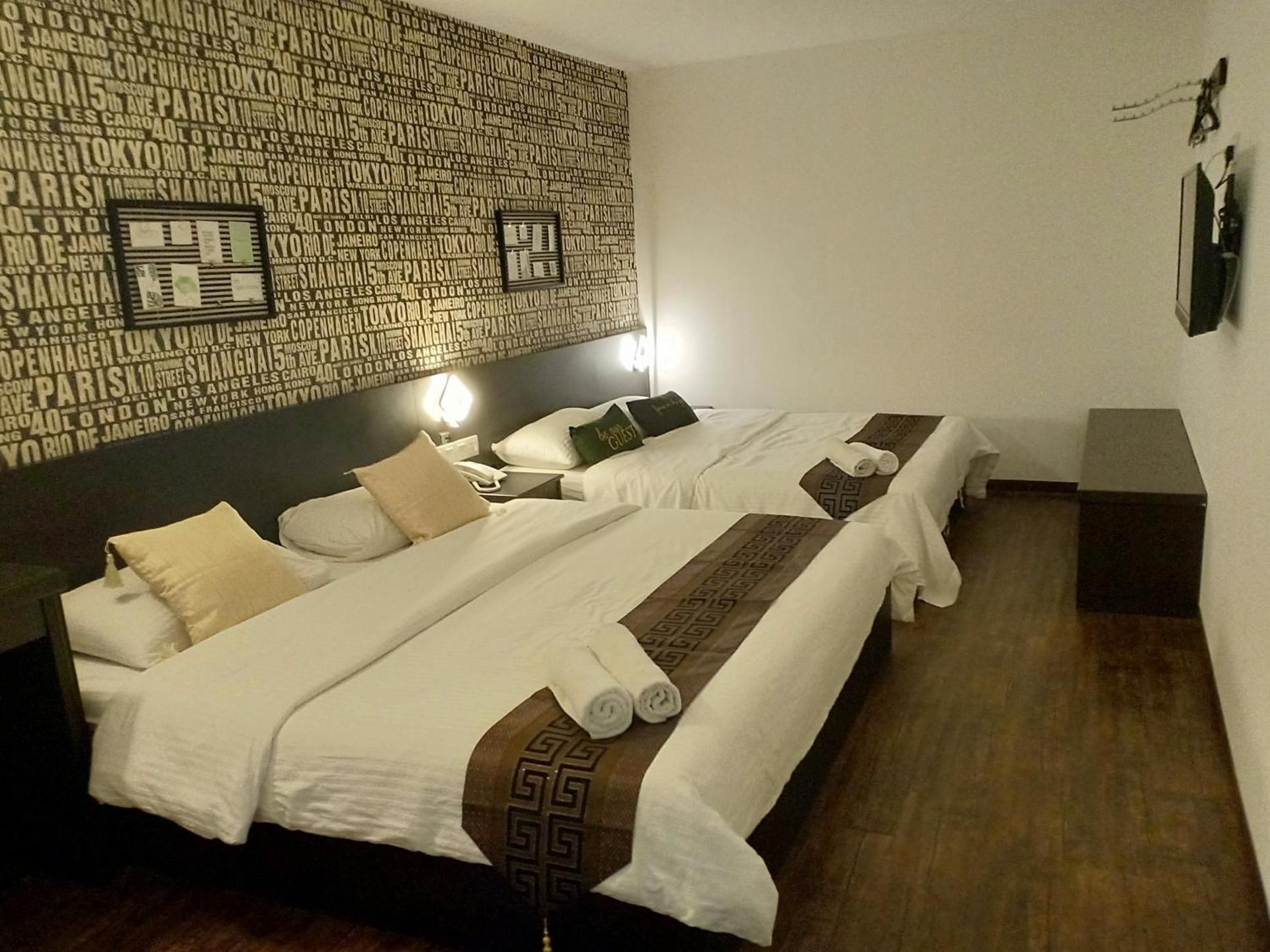 52 The Grace hotel Deluxe Quadruple Room 2