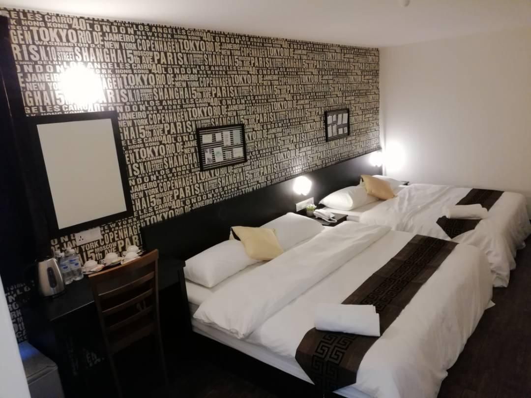 52 The Grace hotel Deluxe Quadruple Room