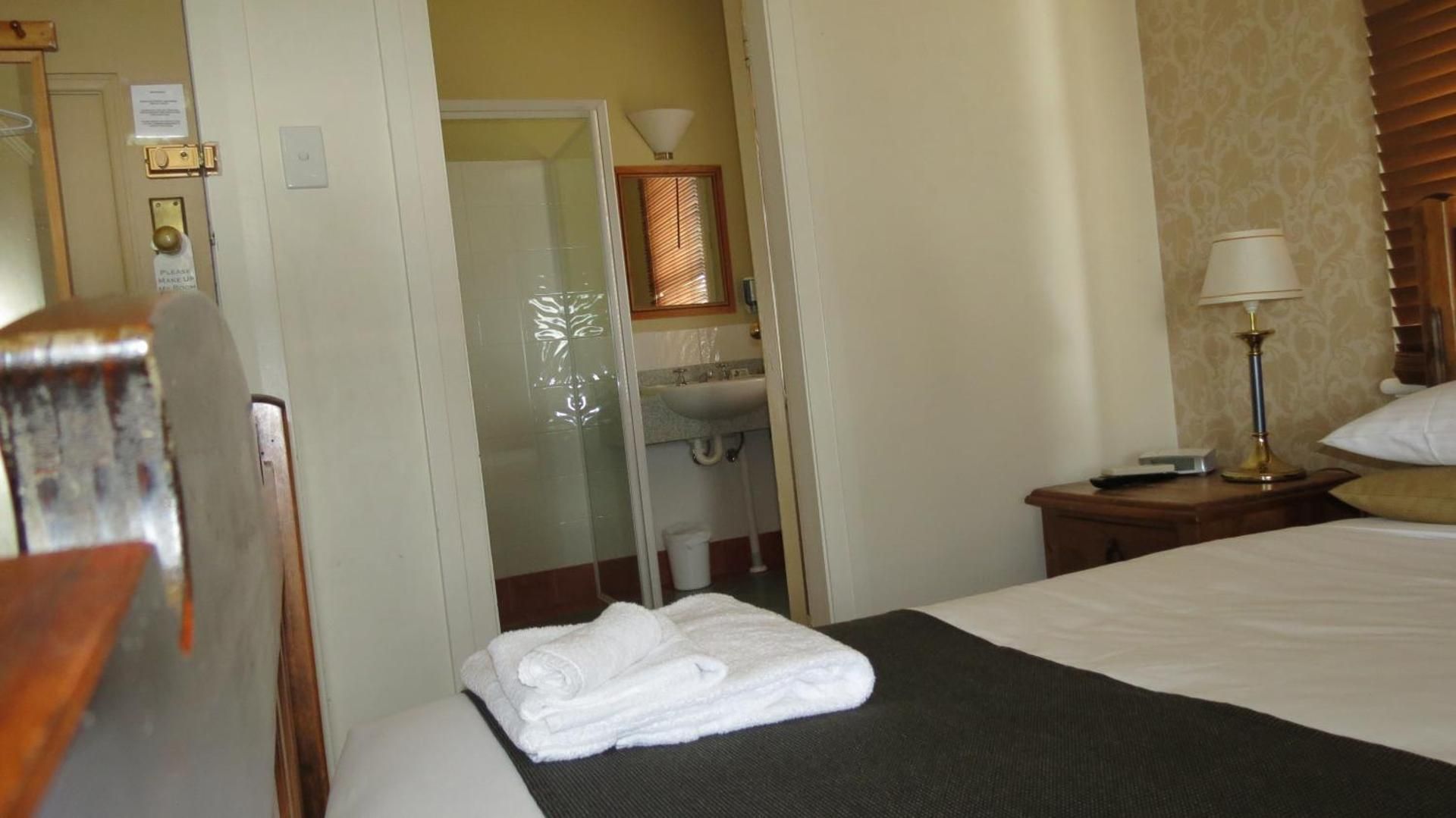 Queen Room with Balcony