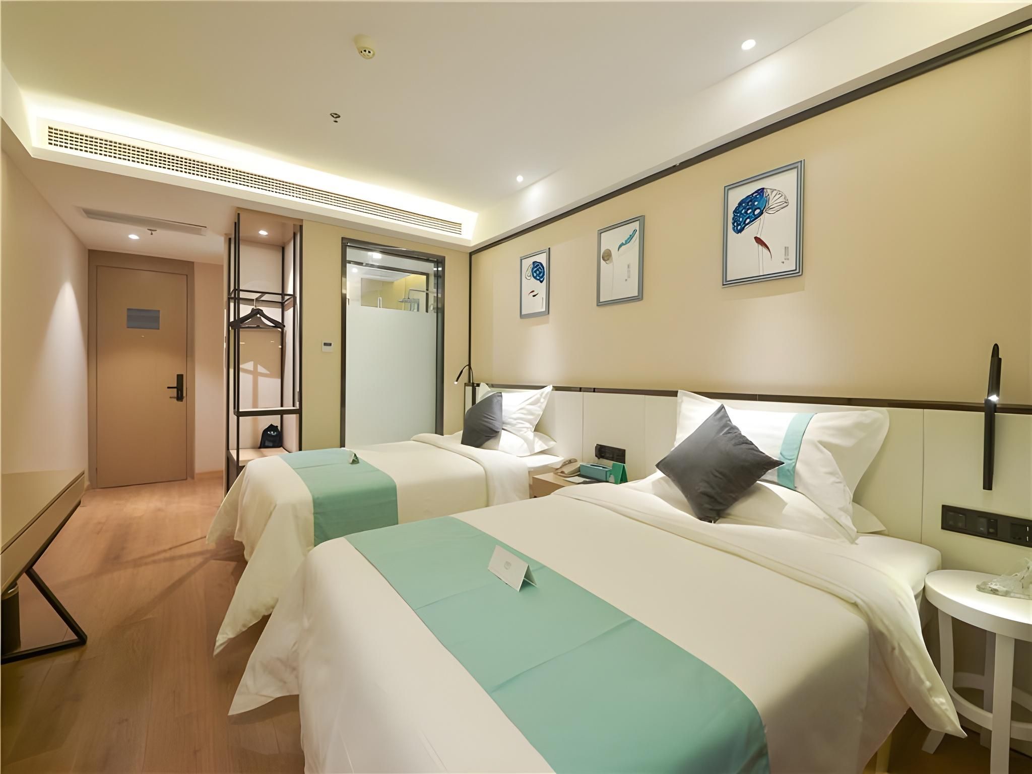 Xana - Deluxe Twin Room Bed Room