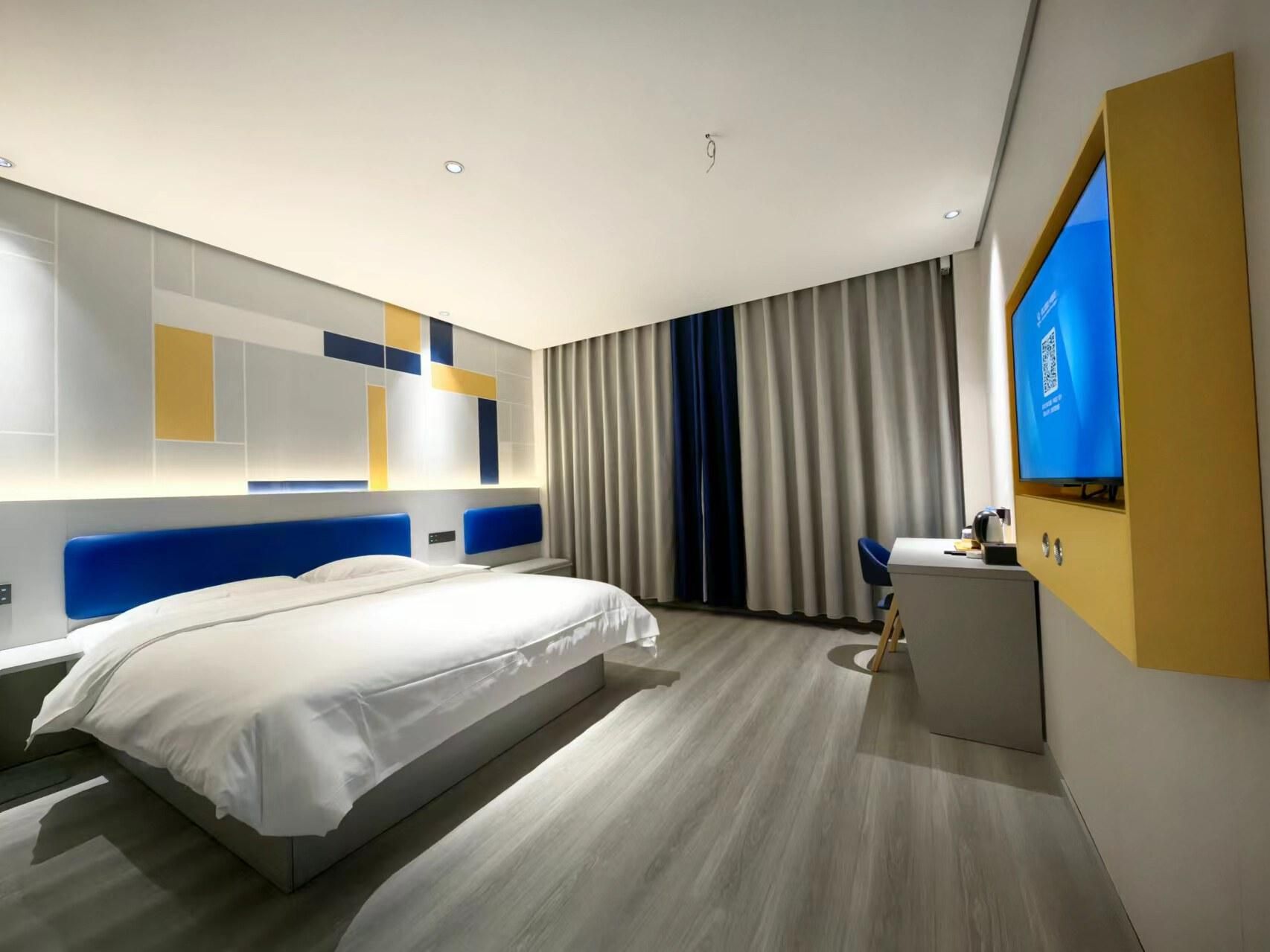 Select Bed Room
