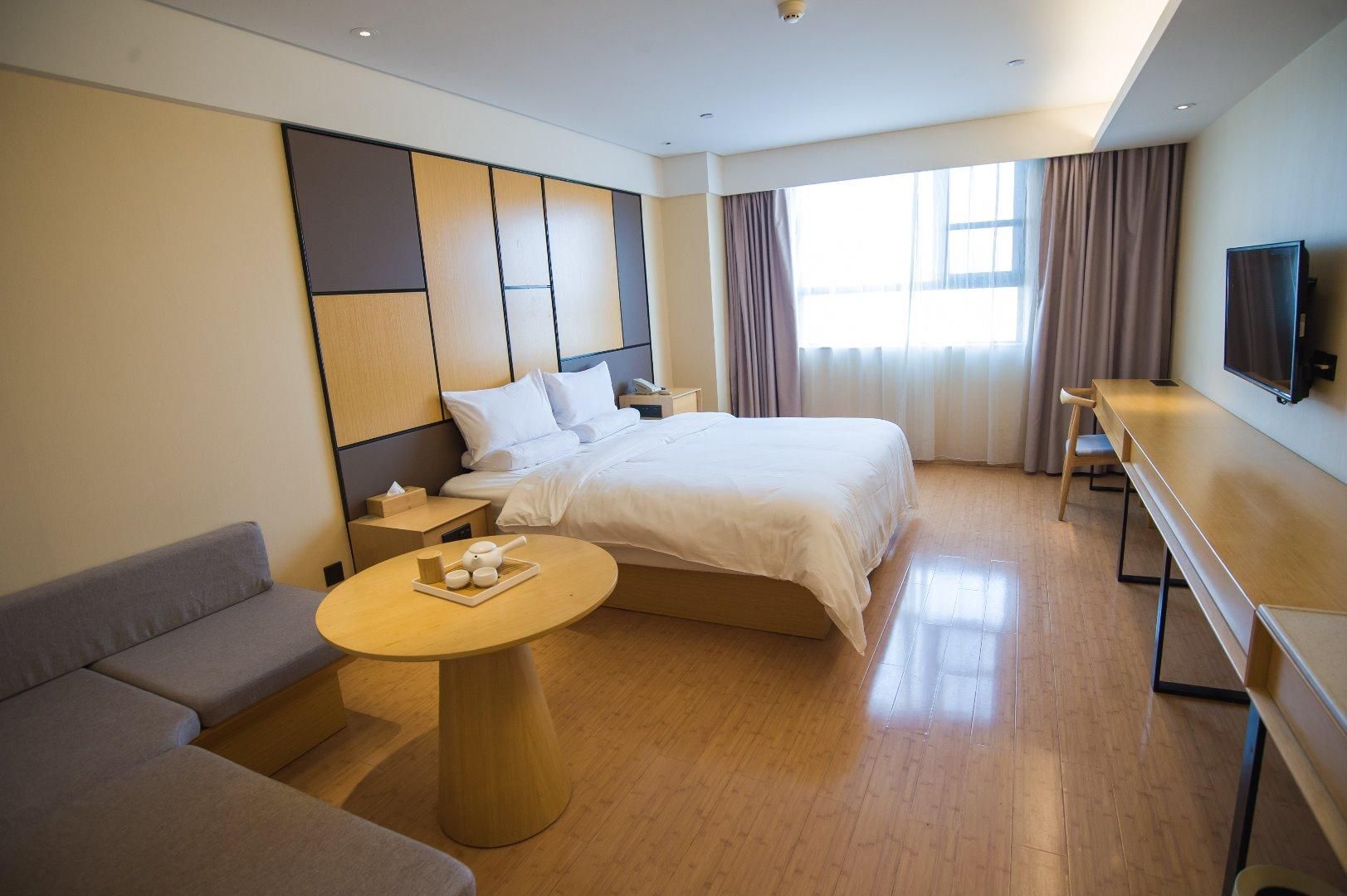Huazhu - Superior BedRoom