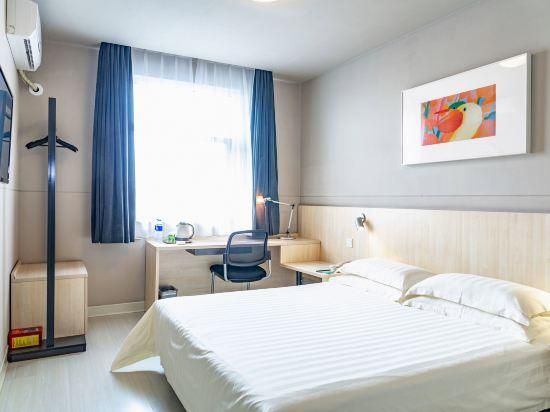 Business Standard Room B