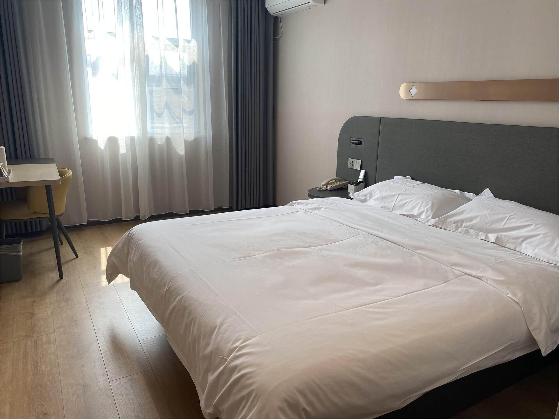 Jinjiang Inn Kaifeng Millennium City Park Longting WH - Xingyue Superior 1 Bed Room