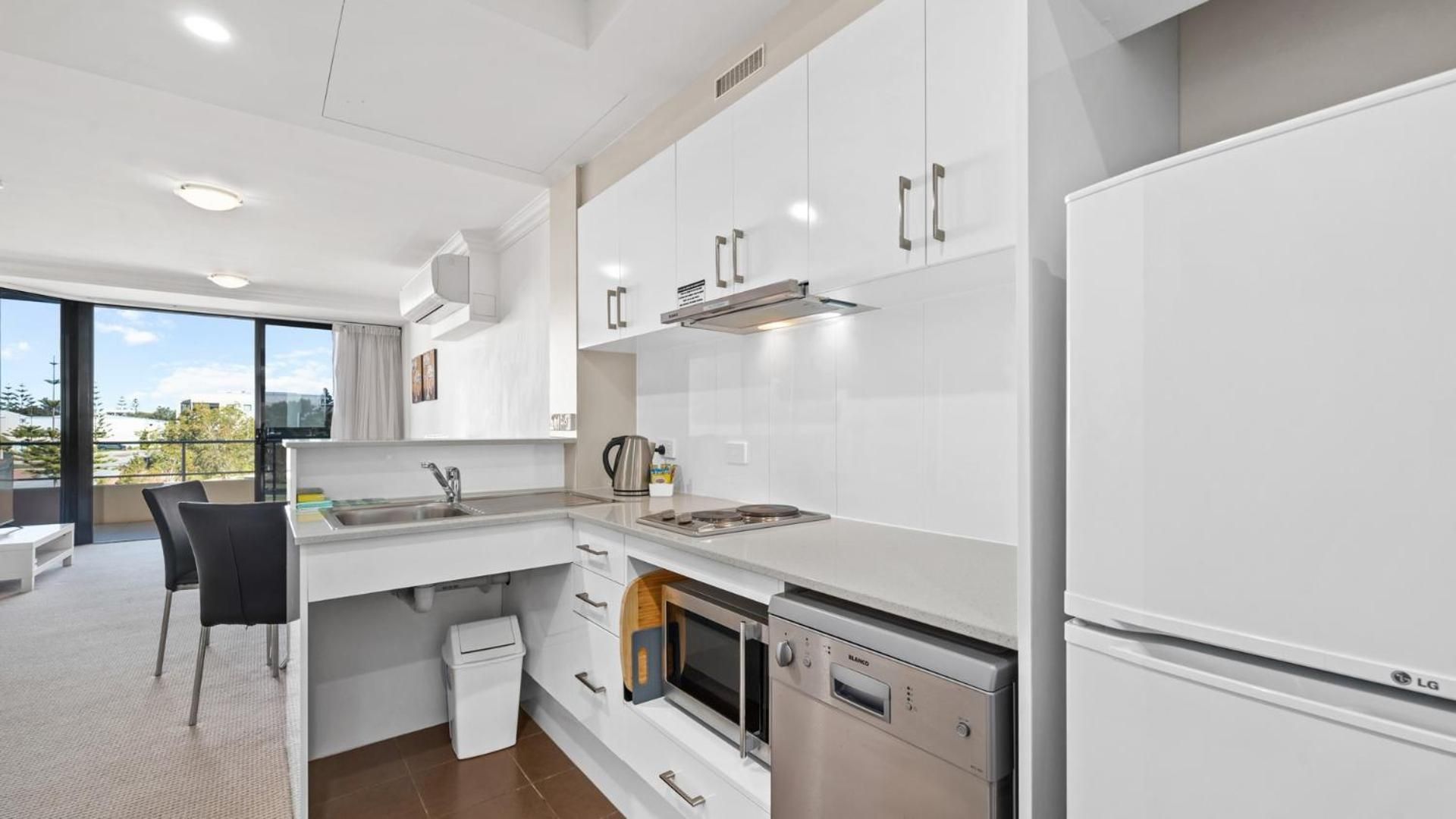Studio Apartment