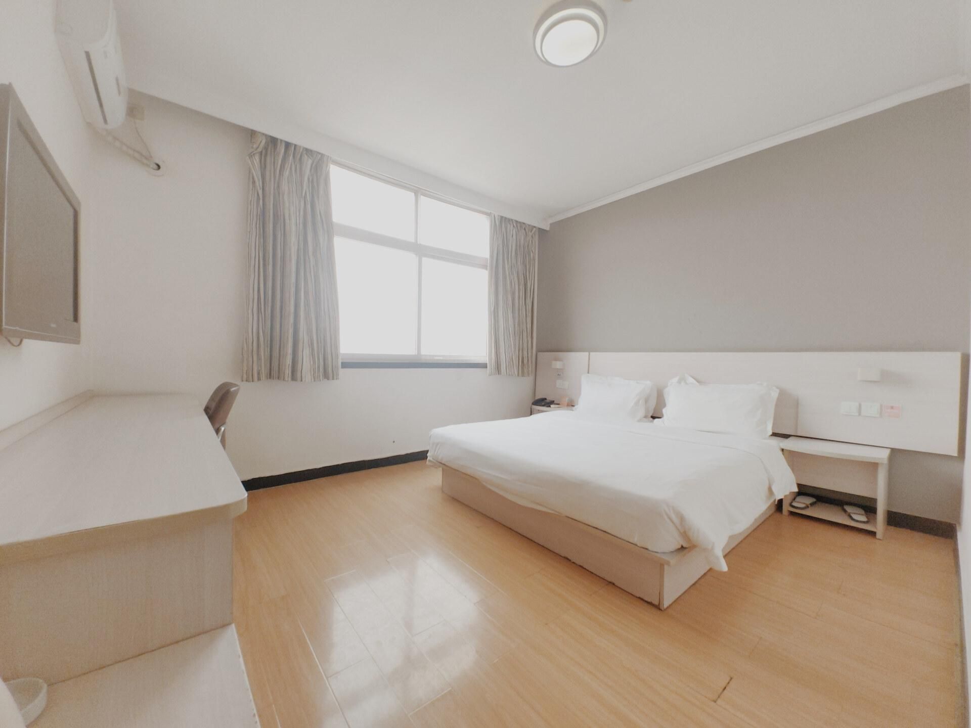 WH - Light Select 1 Bed Room