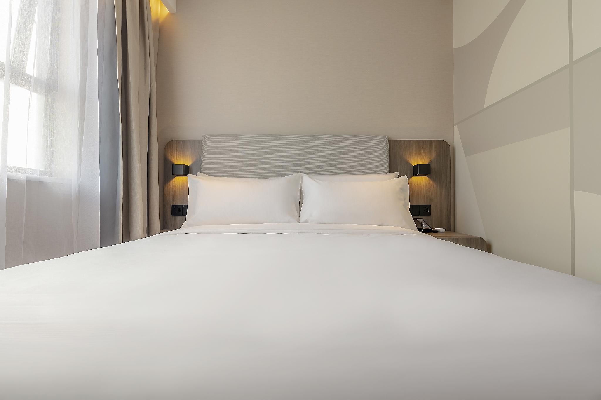 Hanting Hotel Kaifeng Tieta Park Huazhu - Room With Bed 2