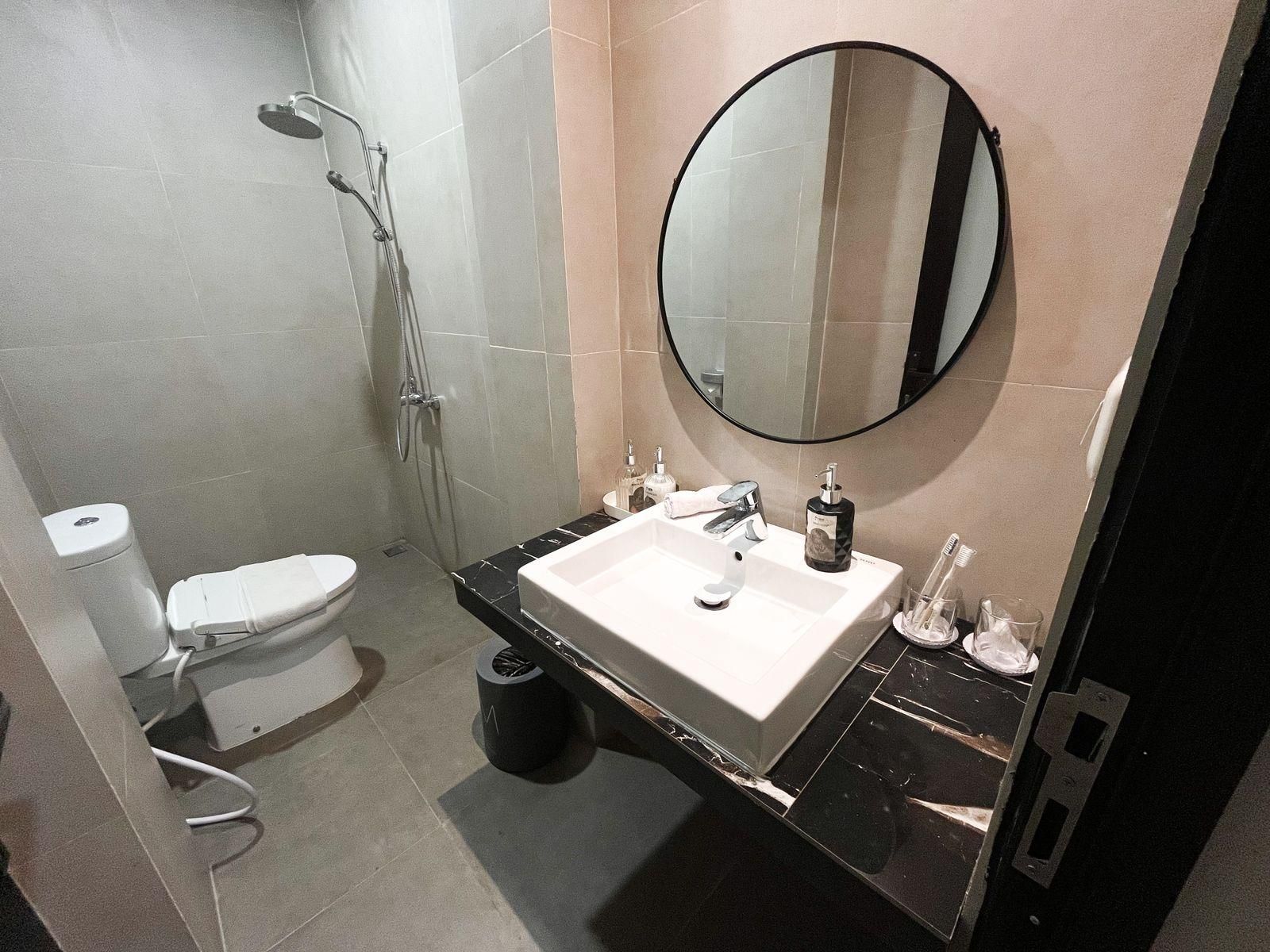 Large Suite