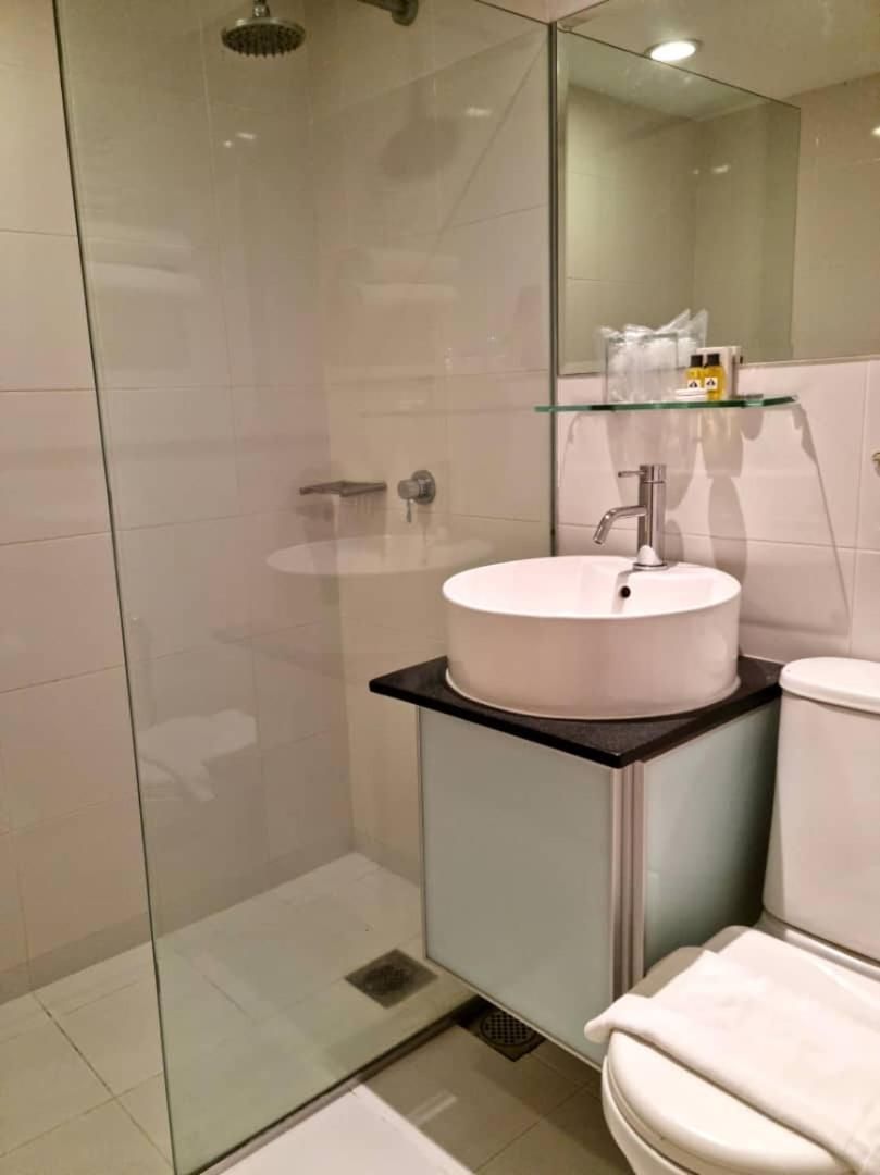 The Jerai Hotel Alor Setar Family Room With Shower 3
