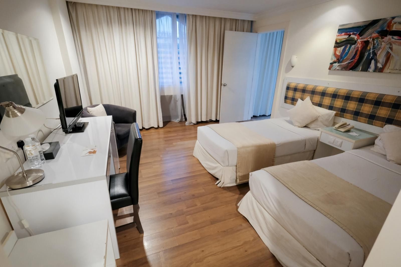 The Jerai Hotel Alor Setar Family Room With Shower