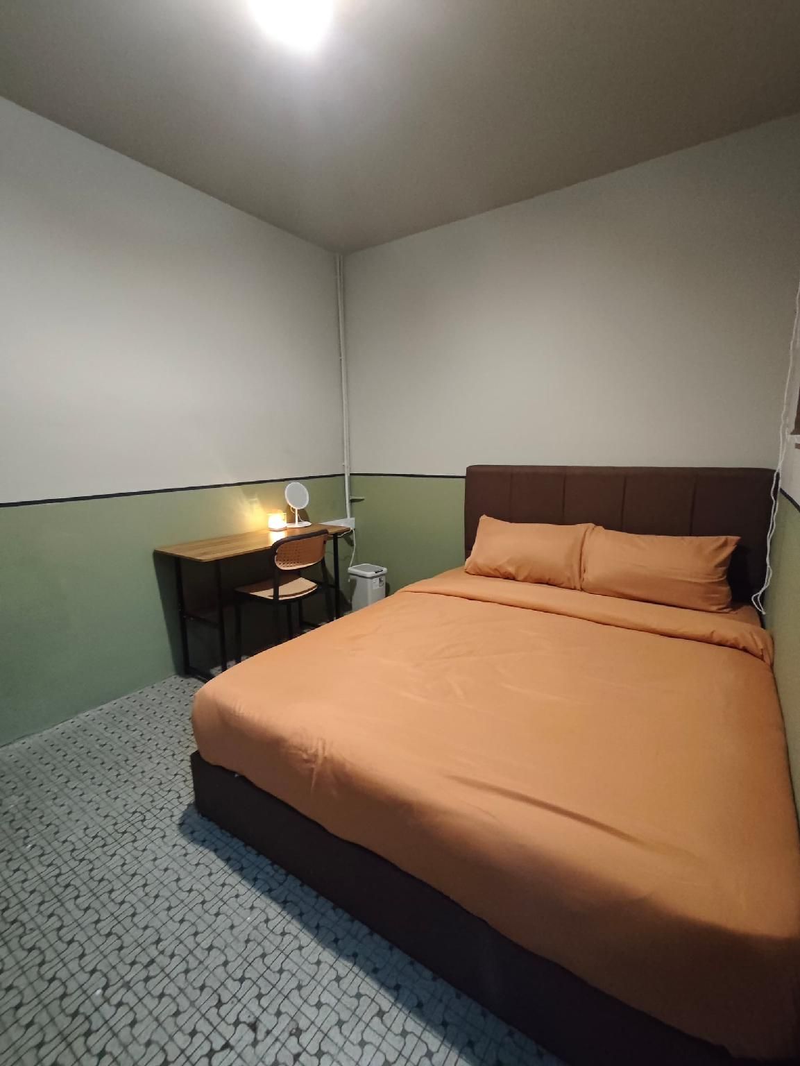 The Aurum Motel Queen Bed