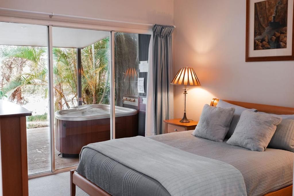 Double Room with Lake View