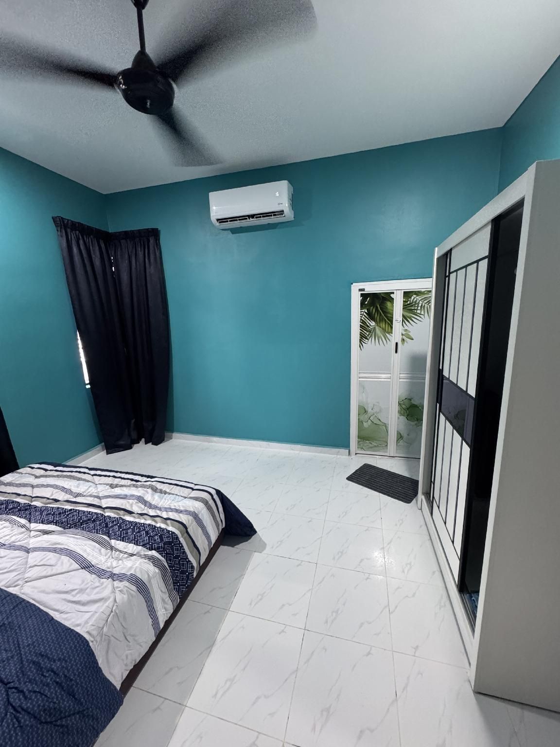 Deluxe Home