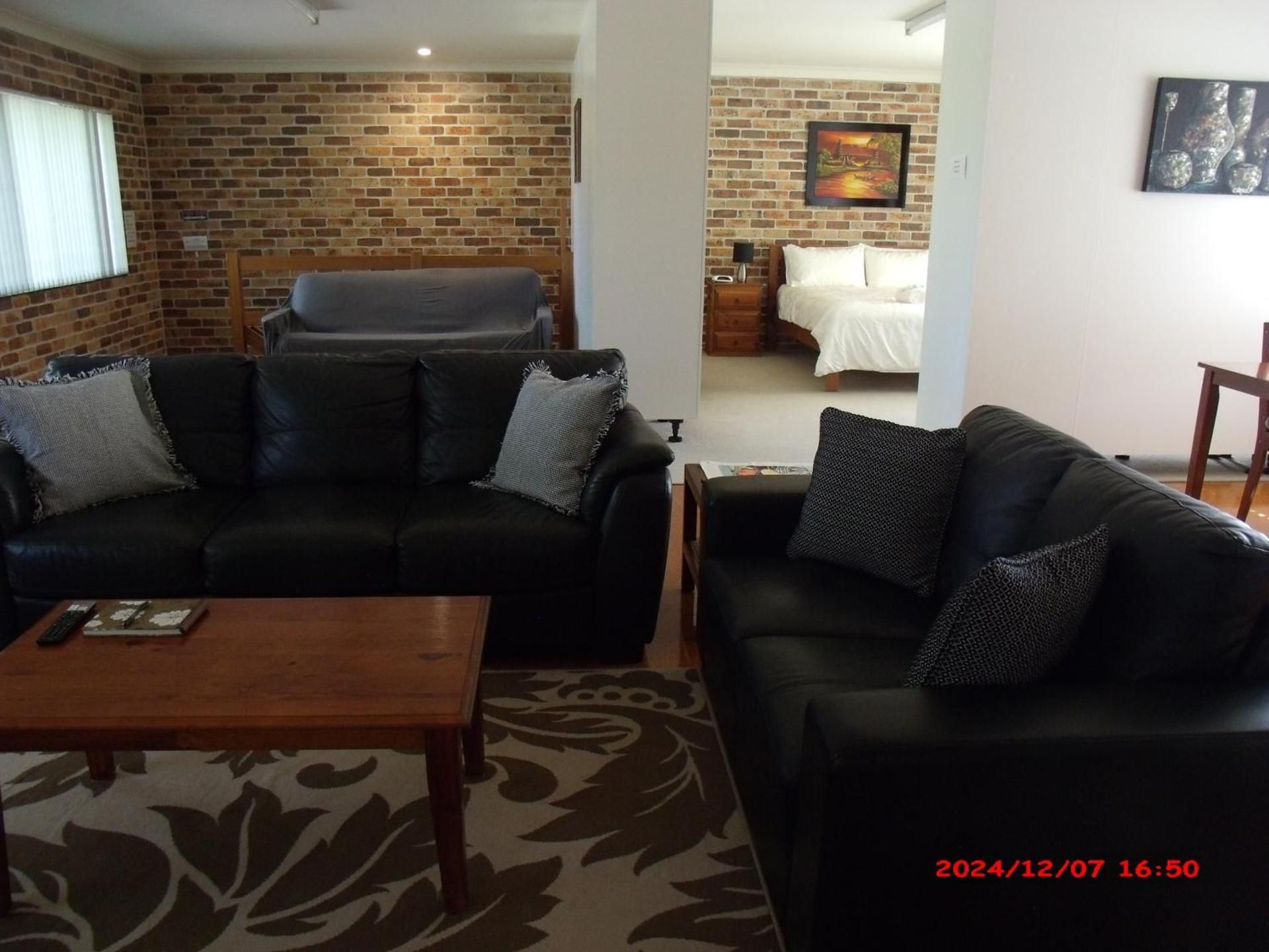 Apartment with Garden View