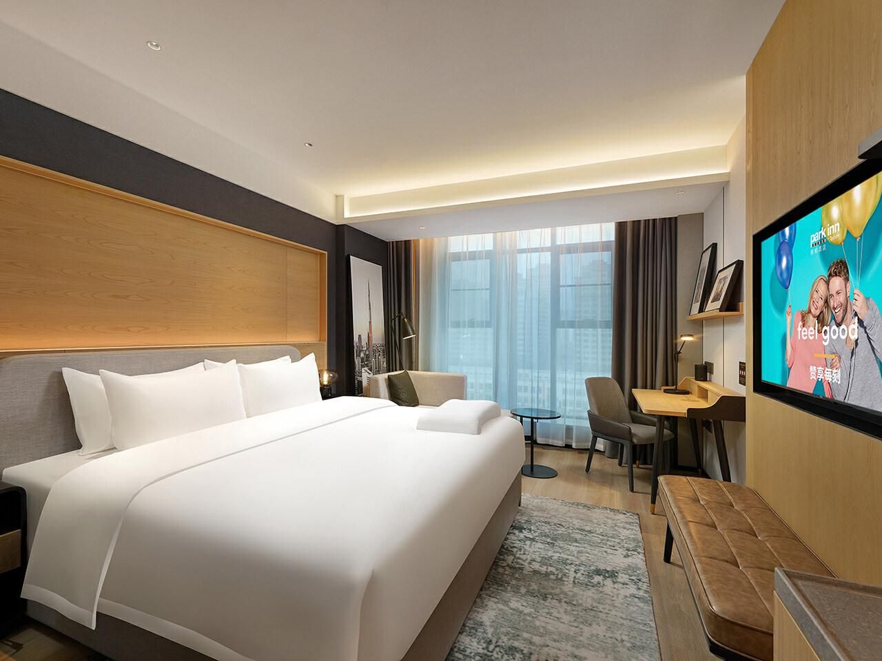 WH - Deluxe Bed Room