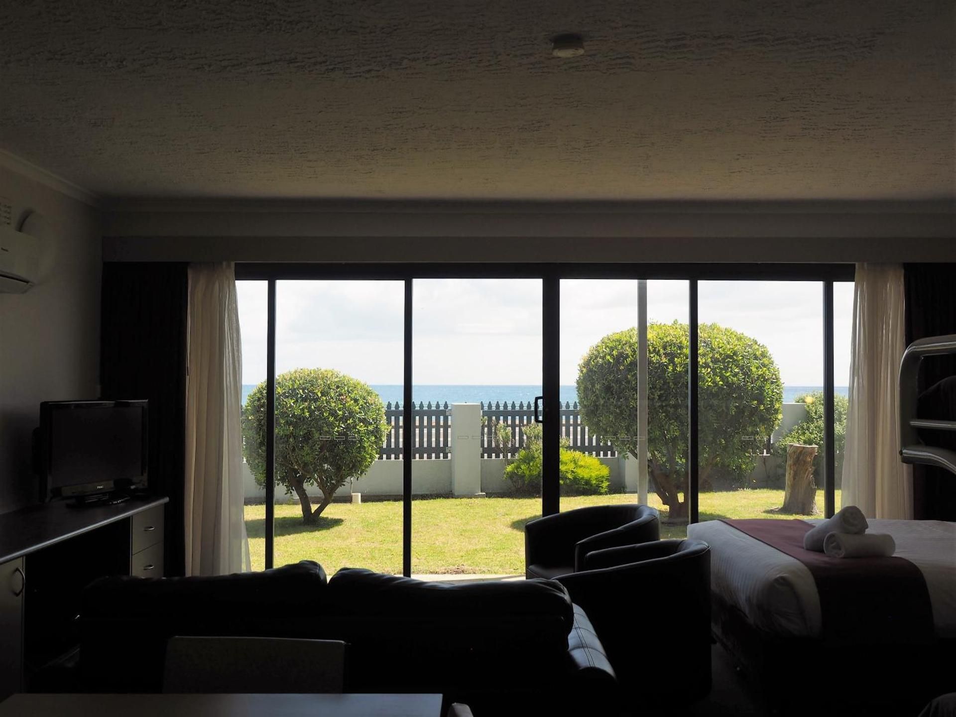 Studio with Sea View