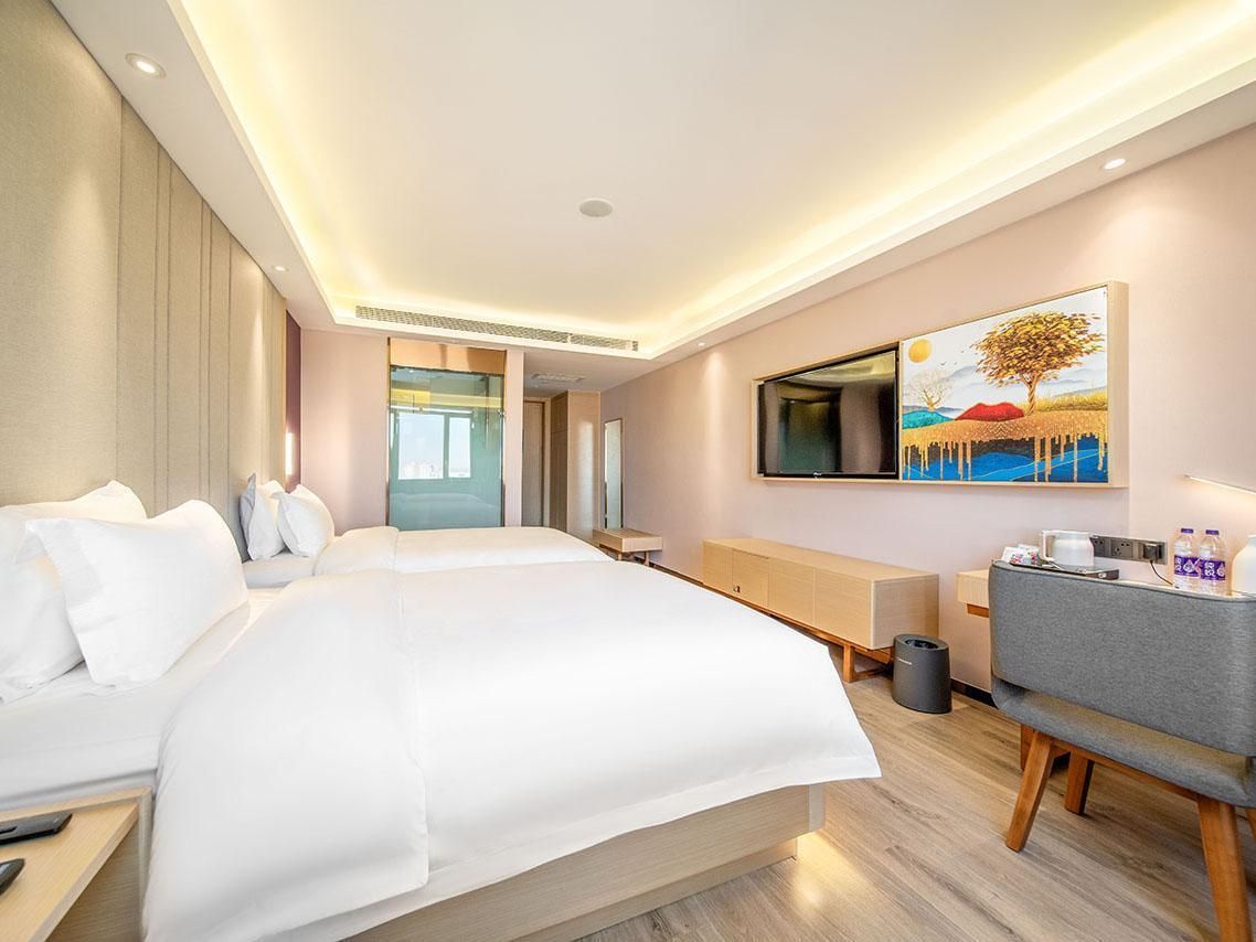 WH - Deluxe Room Twin