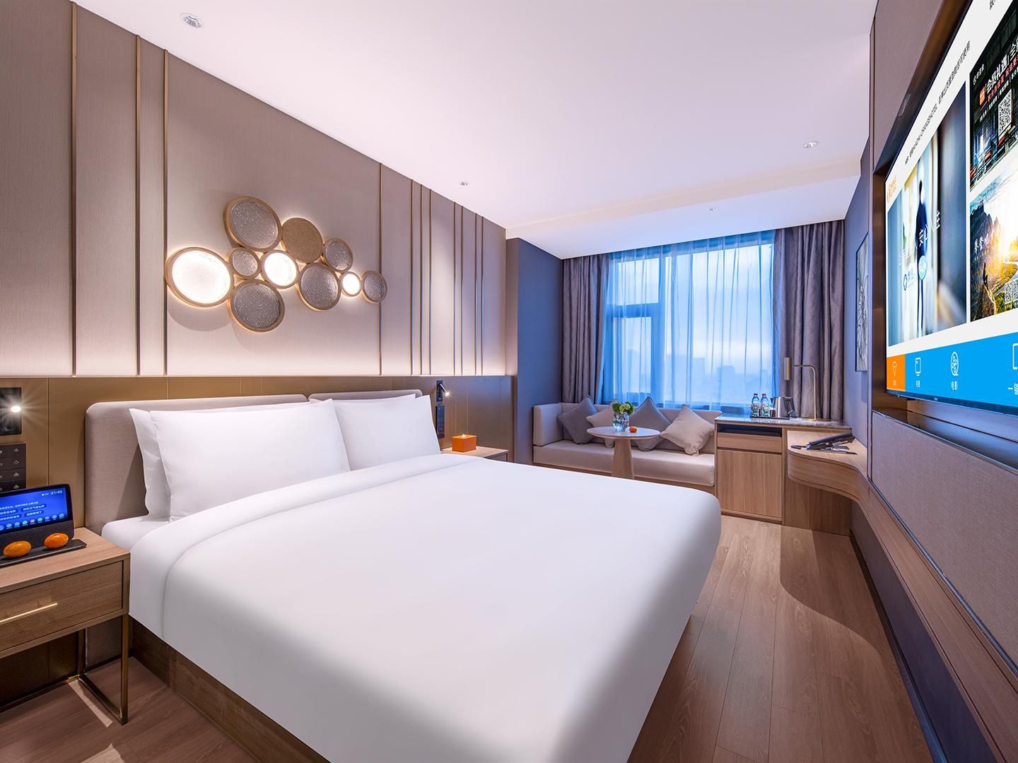 Superior Room Queen