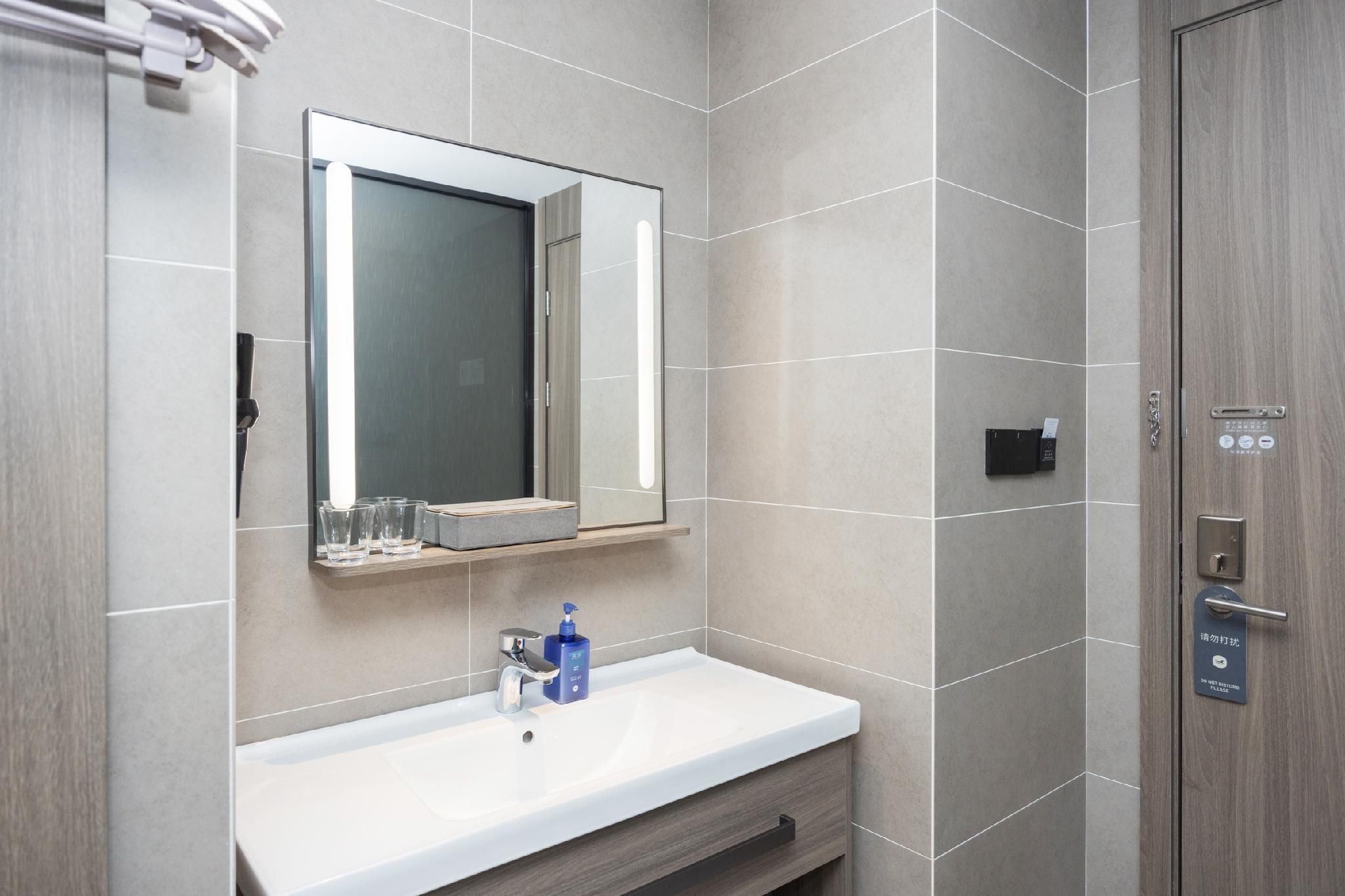 Marsden Twin Room