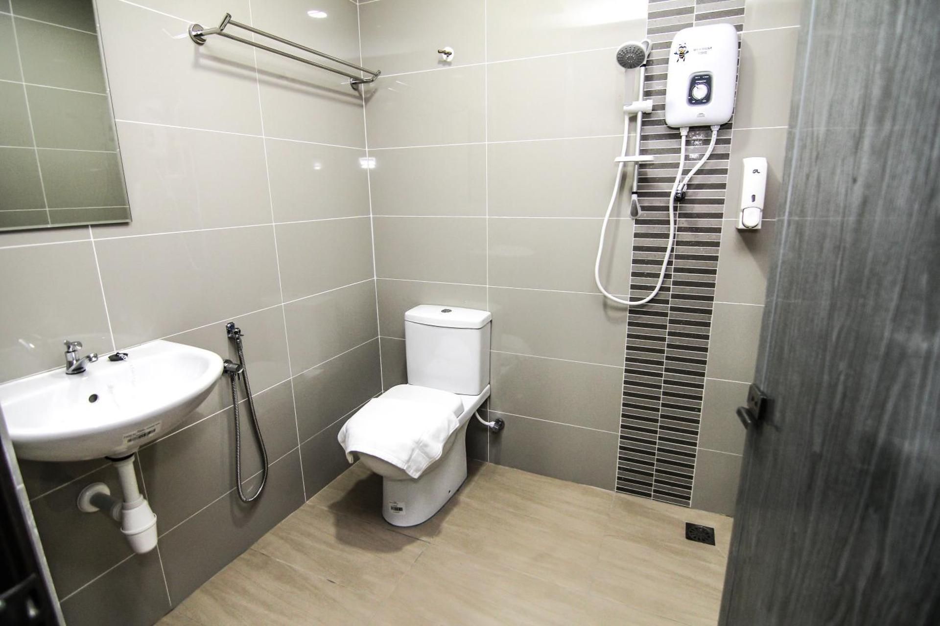 Triple - 1 Double + 1 Single Bed