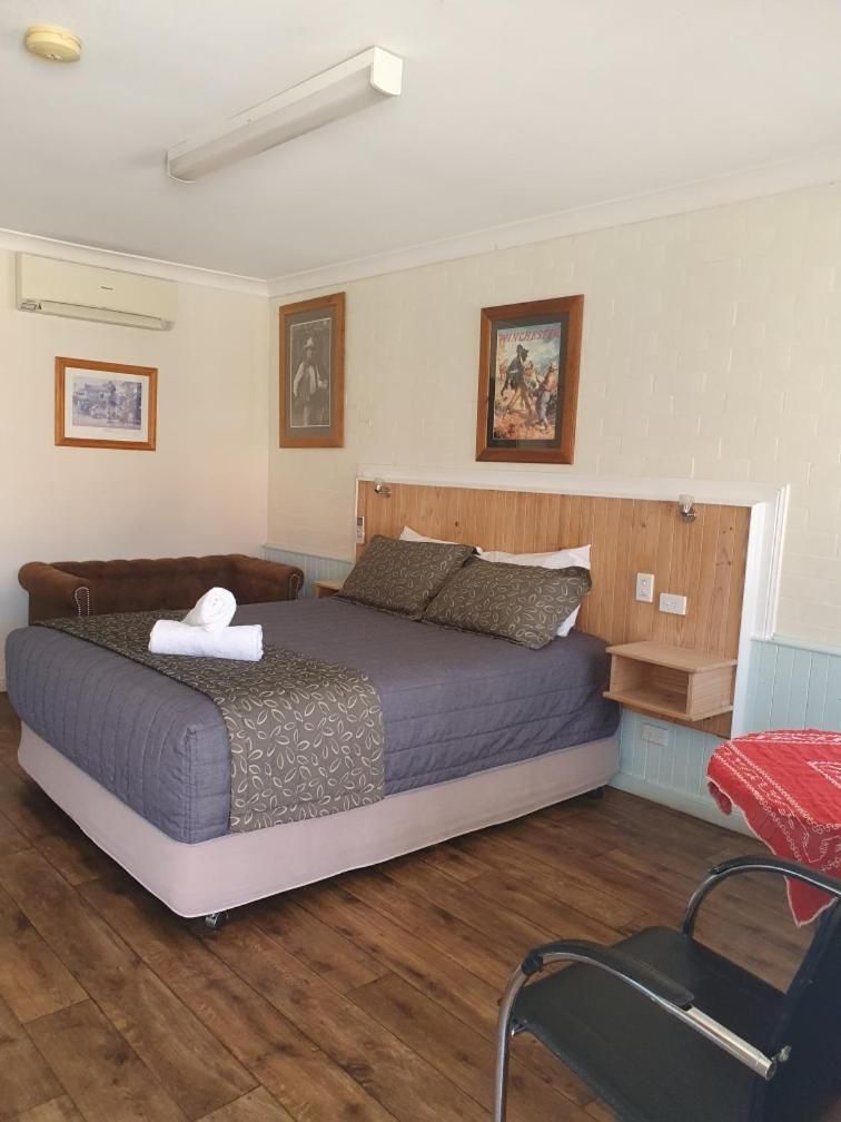 Deluxe Double or Twin Room