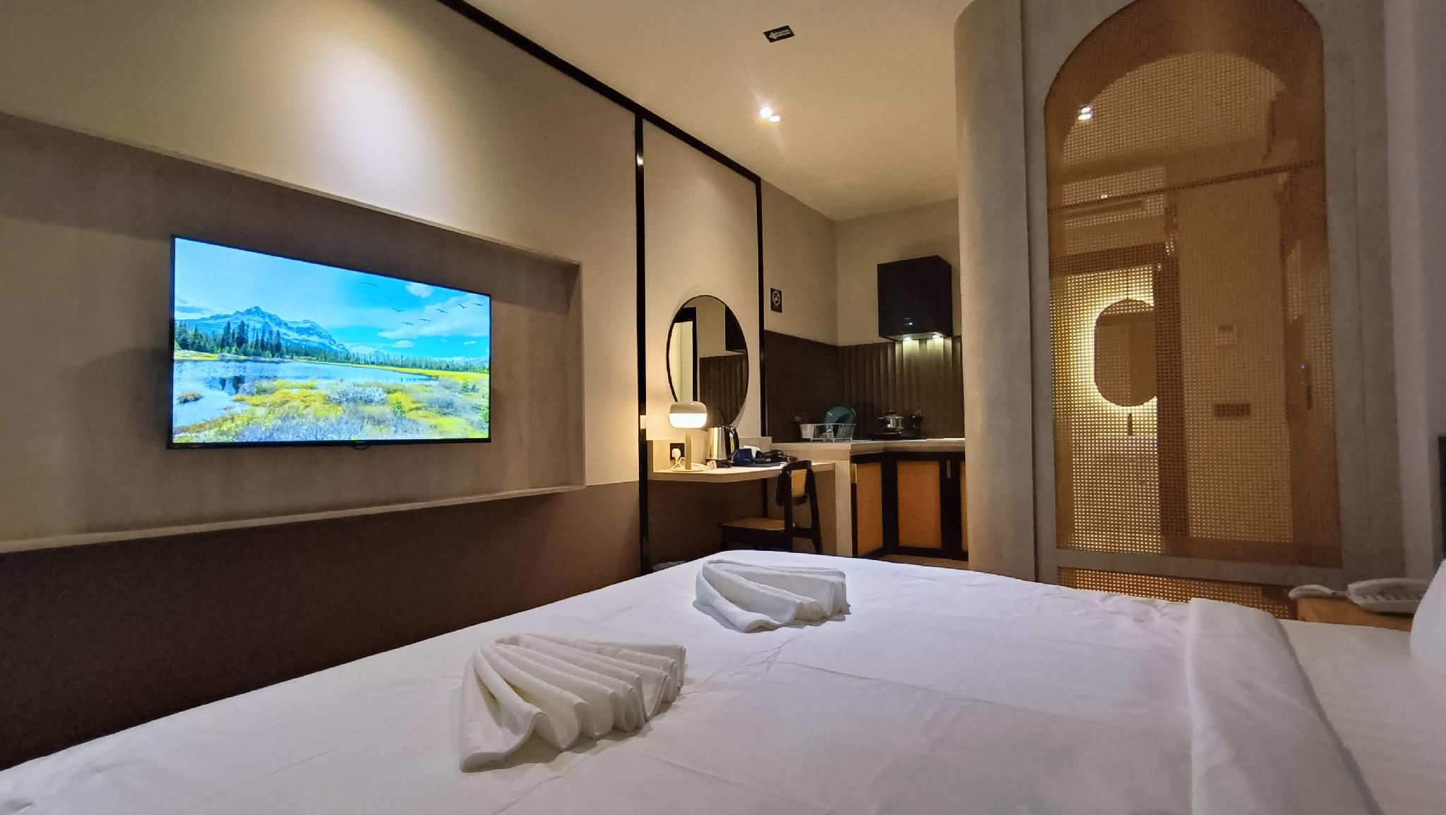Urban Inn SP Saujana Junior Suite King 2