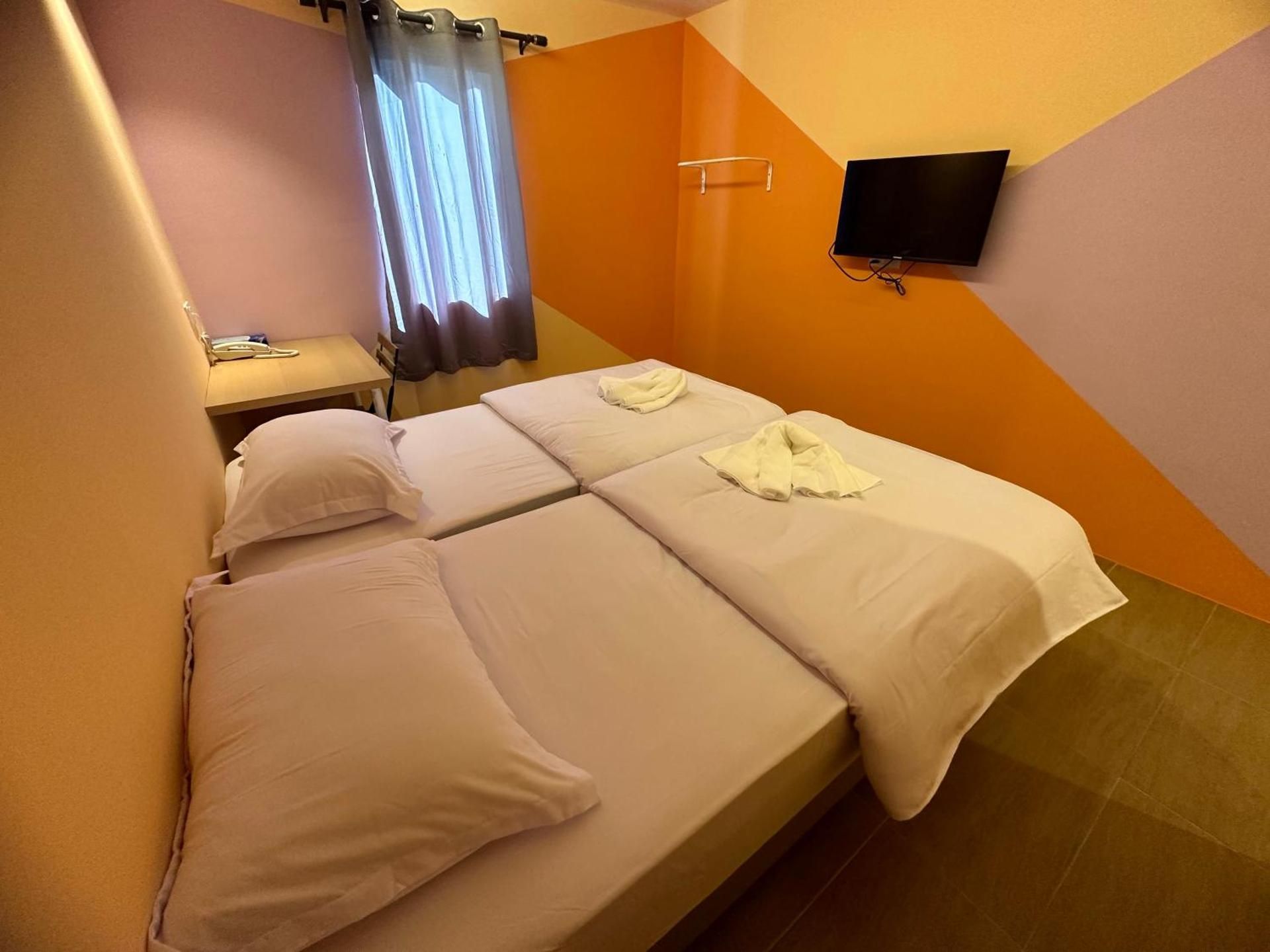 Deluxe Twin Rooms